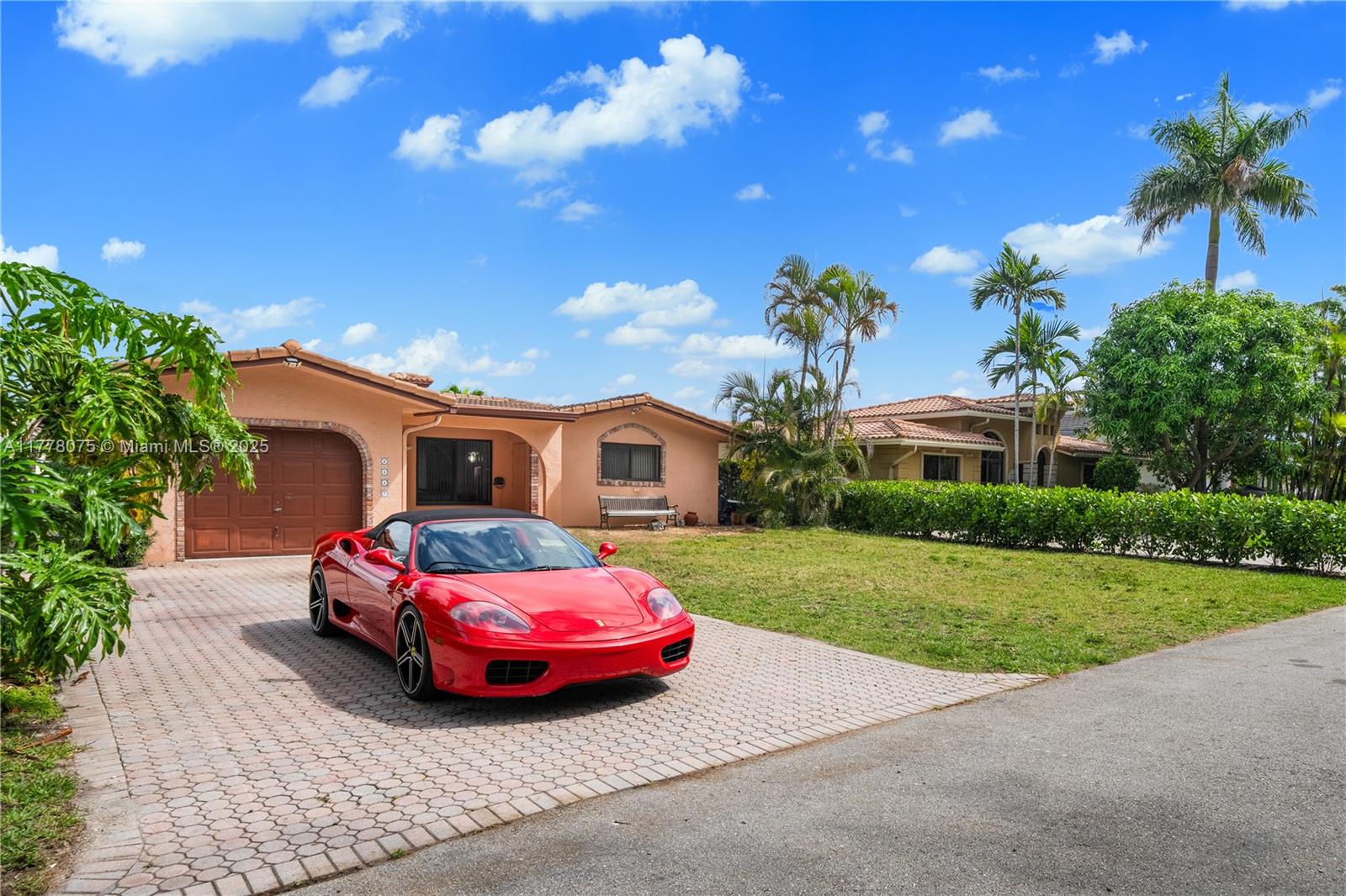 POMPANO ISLES - Residential