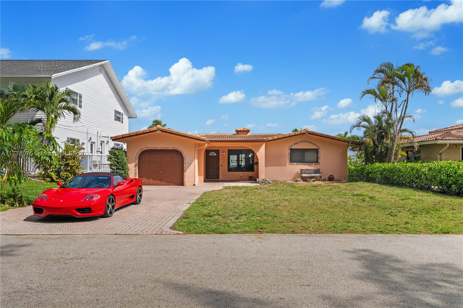 POMPANO ISLES - Residential