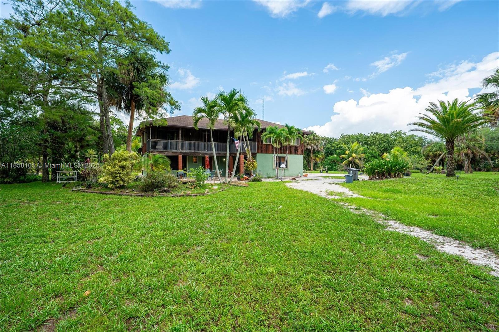 PALM BEACH FARMS CO 3 - Residential Lease