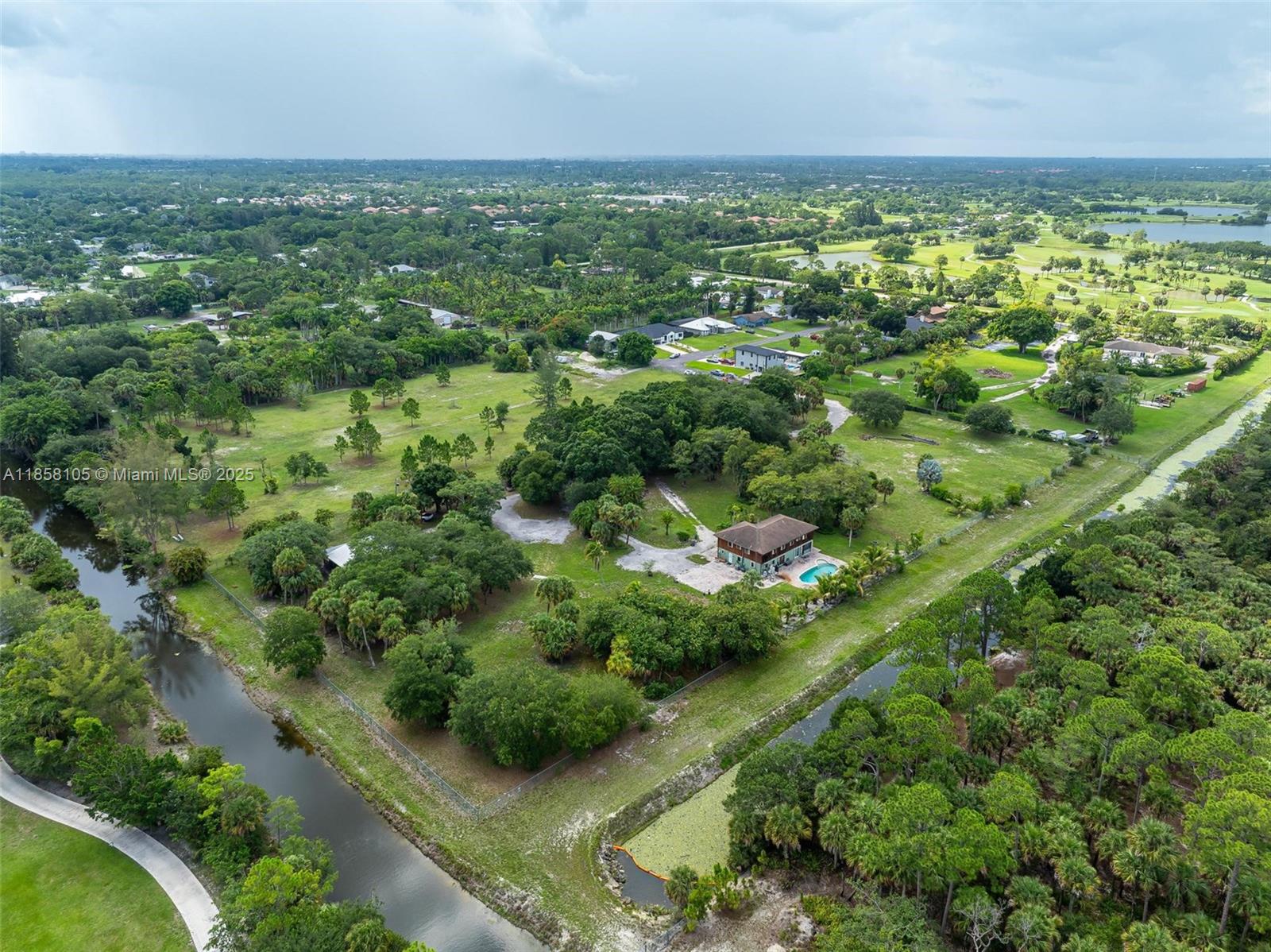 PALM BEACH FARMS CO 3 - Residential Lease