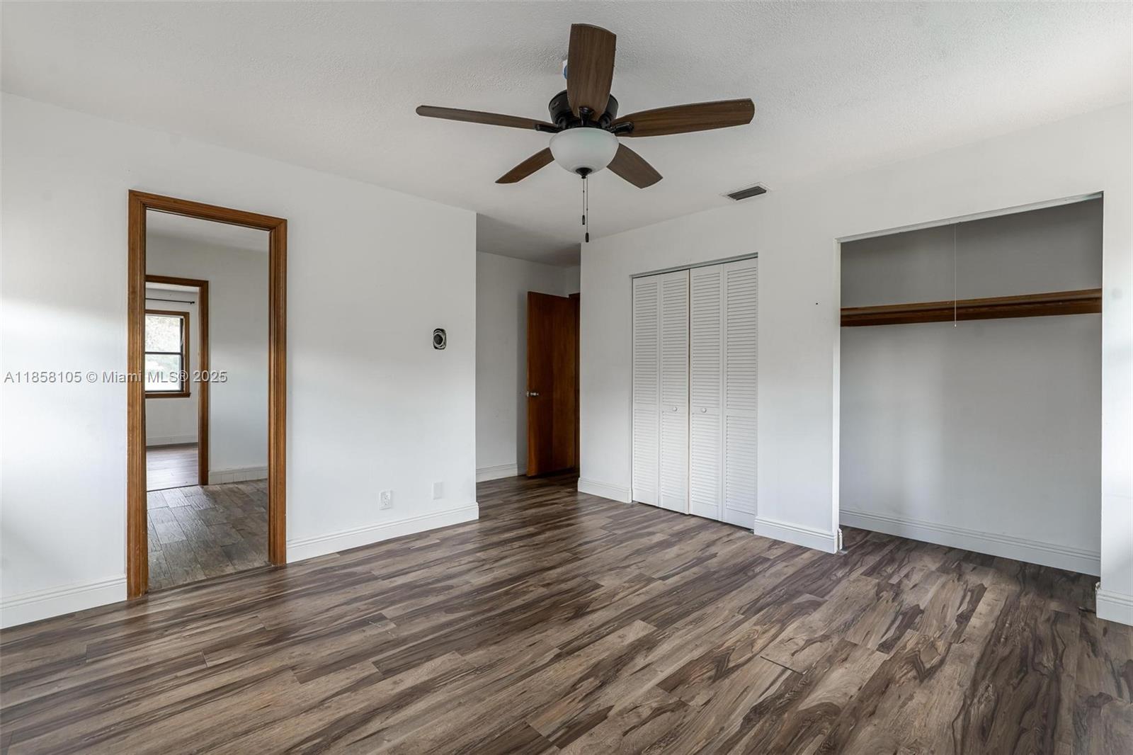 PALM BEACH FARMS CO 3 - Residential Lease