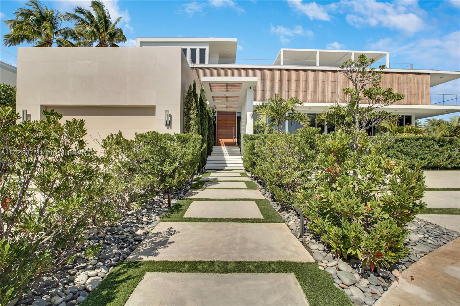 13390 Biscayne Bay Dr
