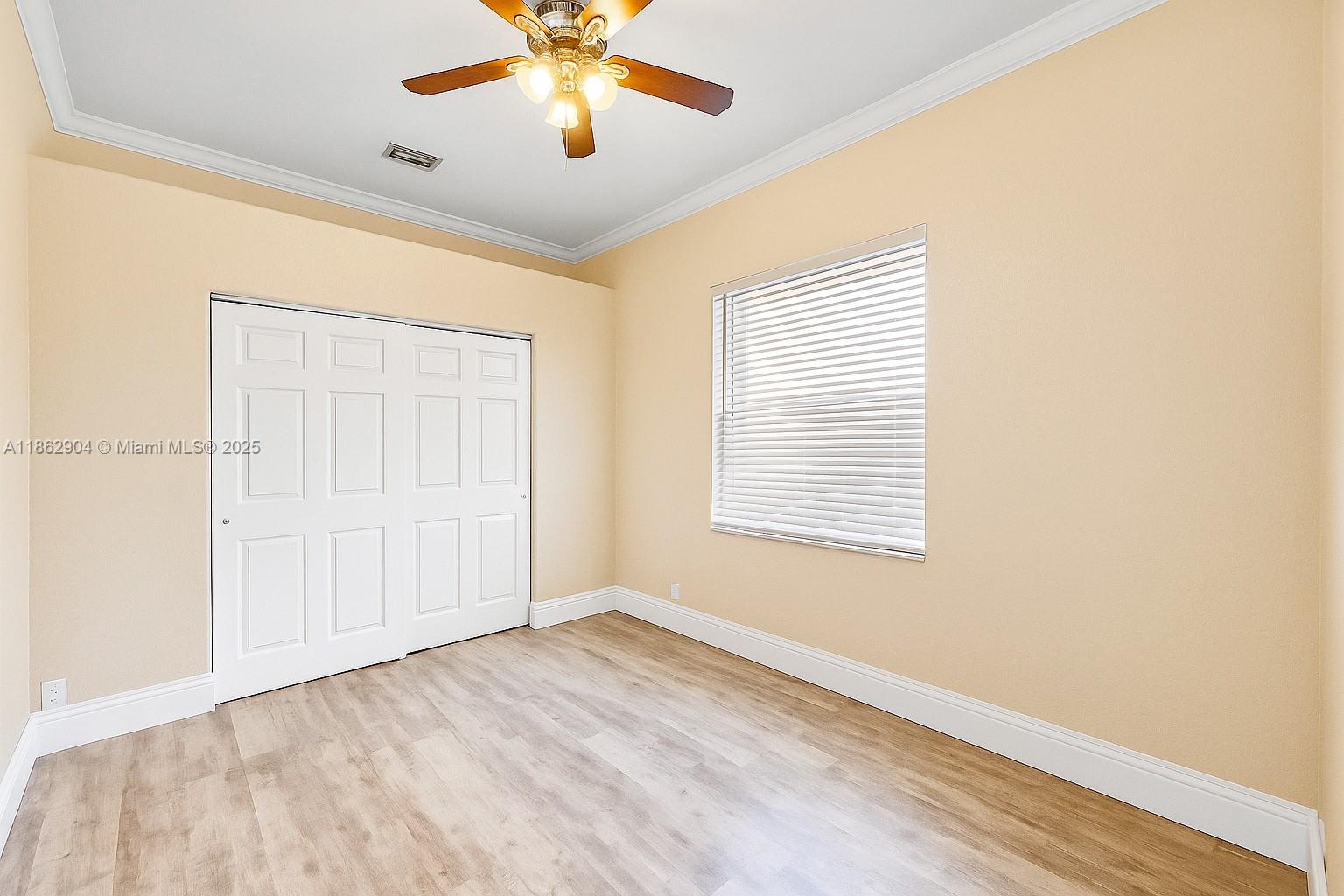 WYNDHAM LAKES WEST - Residential Lease