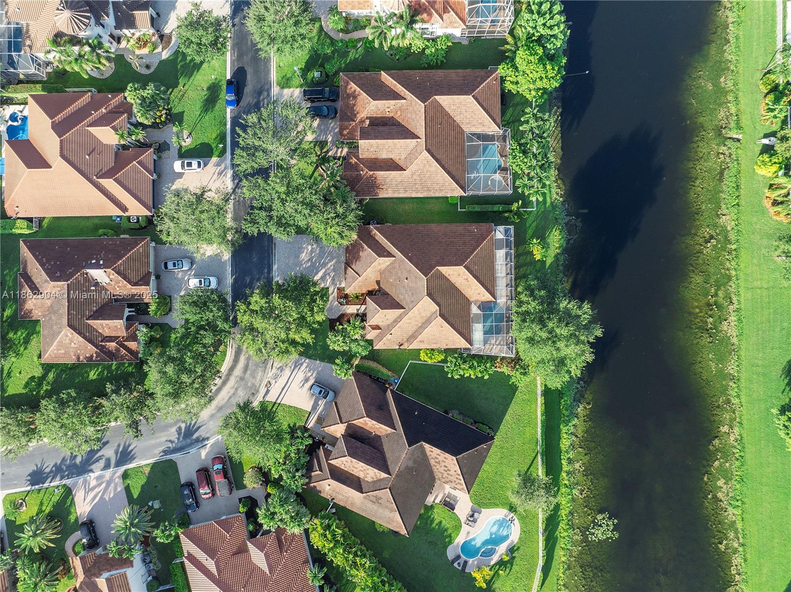 WYNDHAM LAKES WEST - Residential Lease