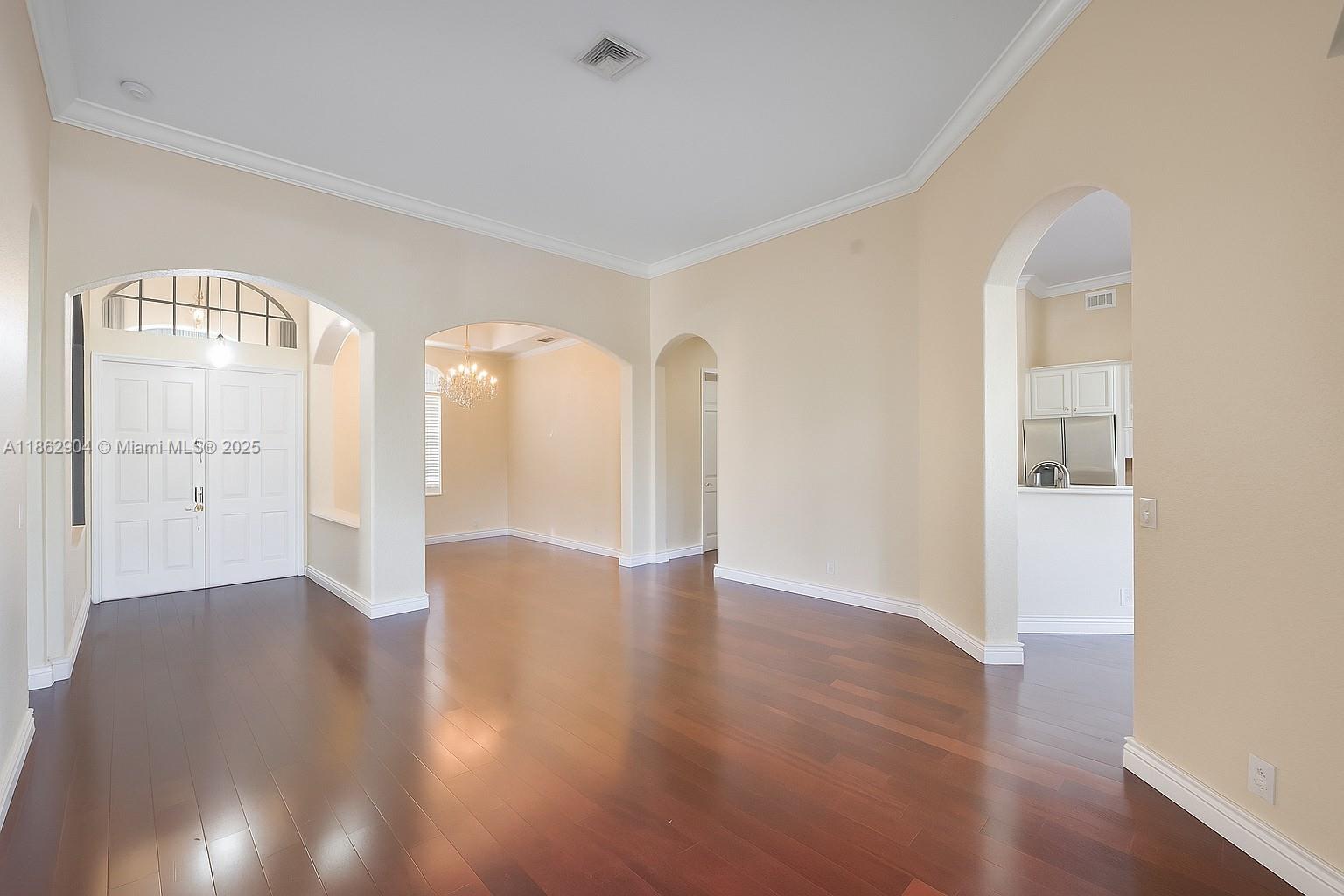 WYNDHAM LAKES WEST - Residential Lease