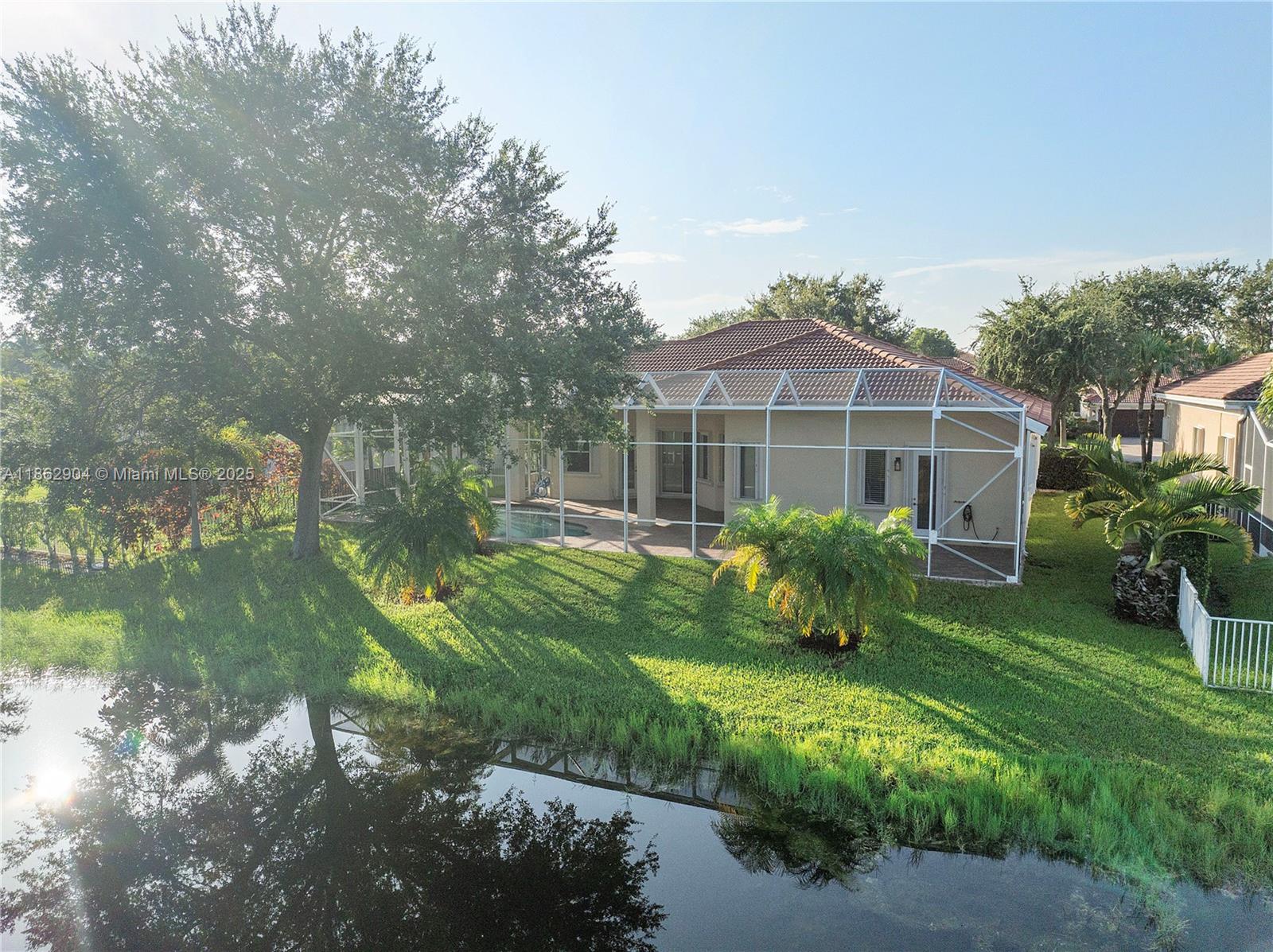 WYNDHAM LAKES WEST - Residential Lease