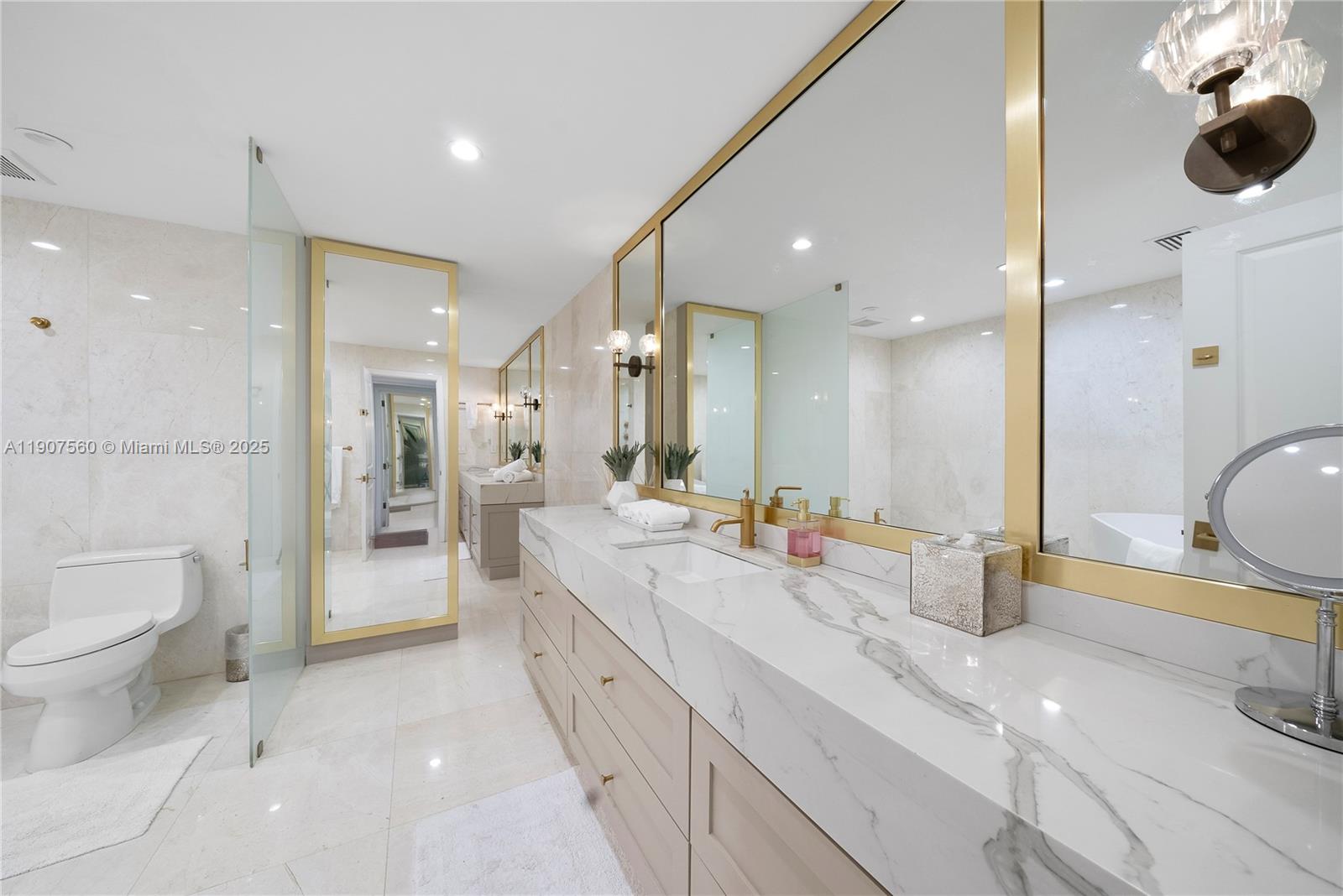 BRICKELL PLACE PHASE II C - Residential