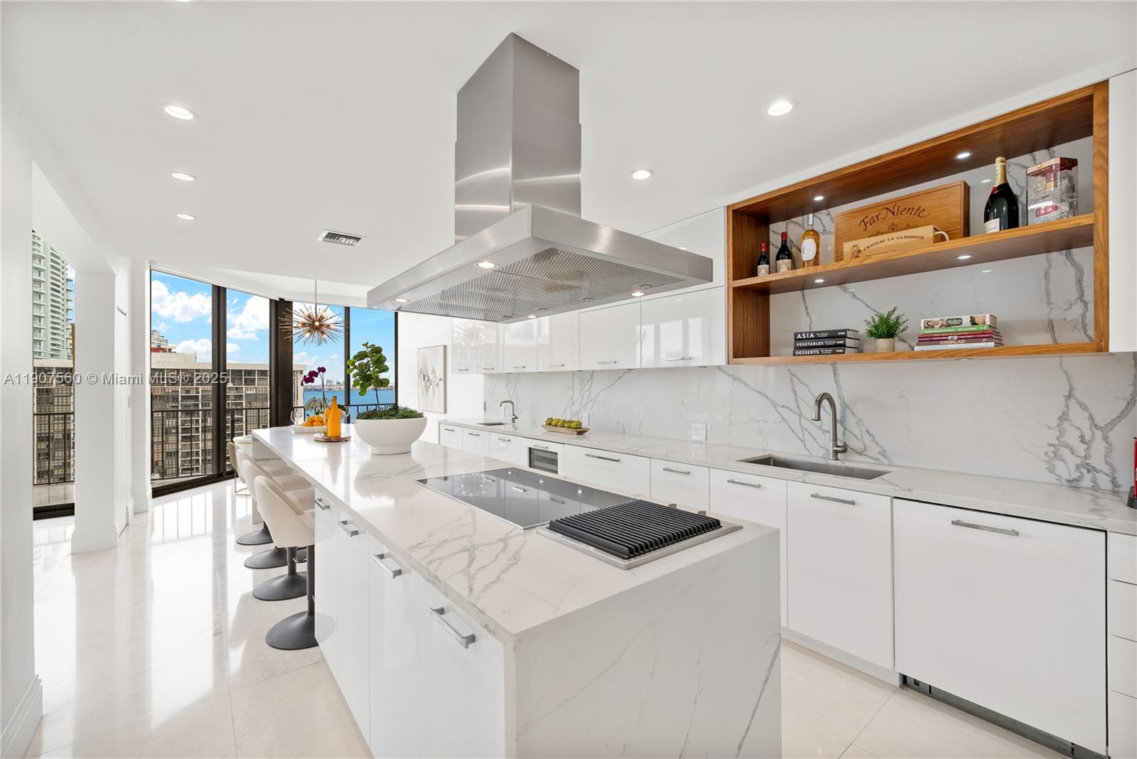 BRICKELL PLACE PHASE II C - Residential