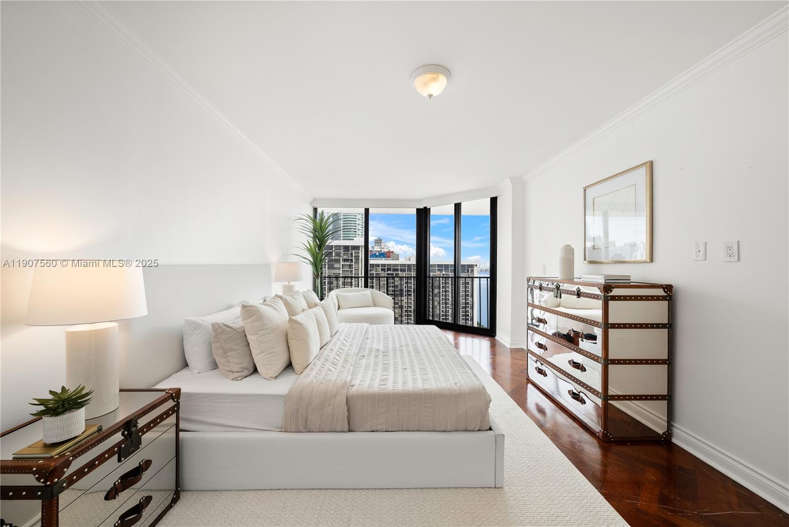 BRICKELL PLACE PHASE II C - Residential