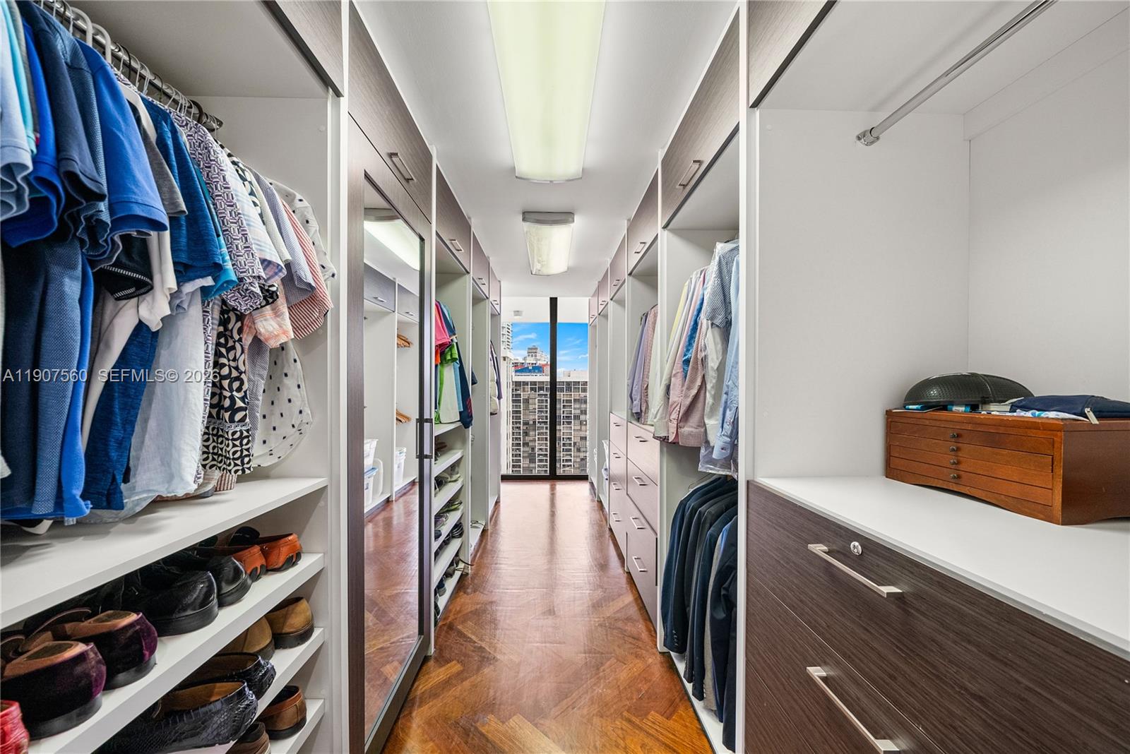 BRICKELL PLACE PHASE II C - Residential