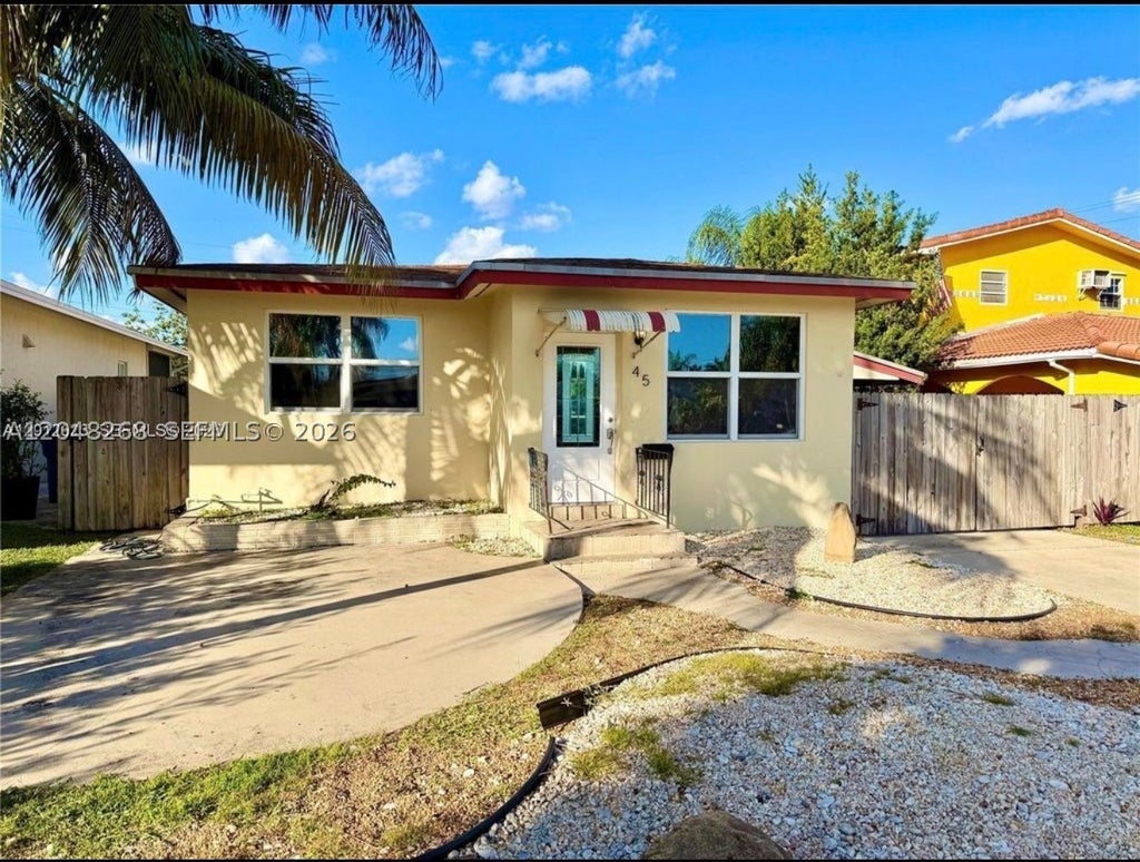 Photo of 45 SE 14th St, Dania Beach, FL 33004 (MLS # A12048268)