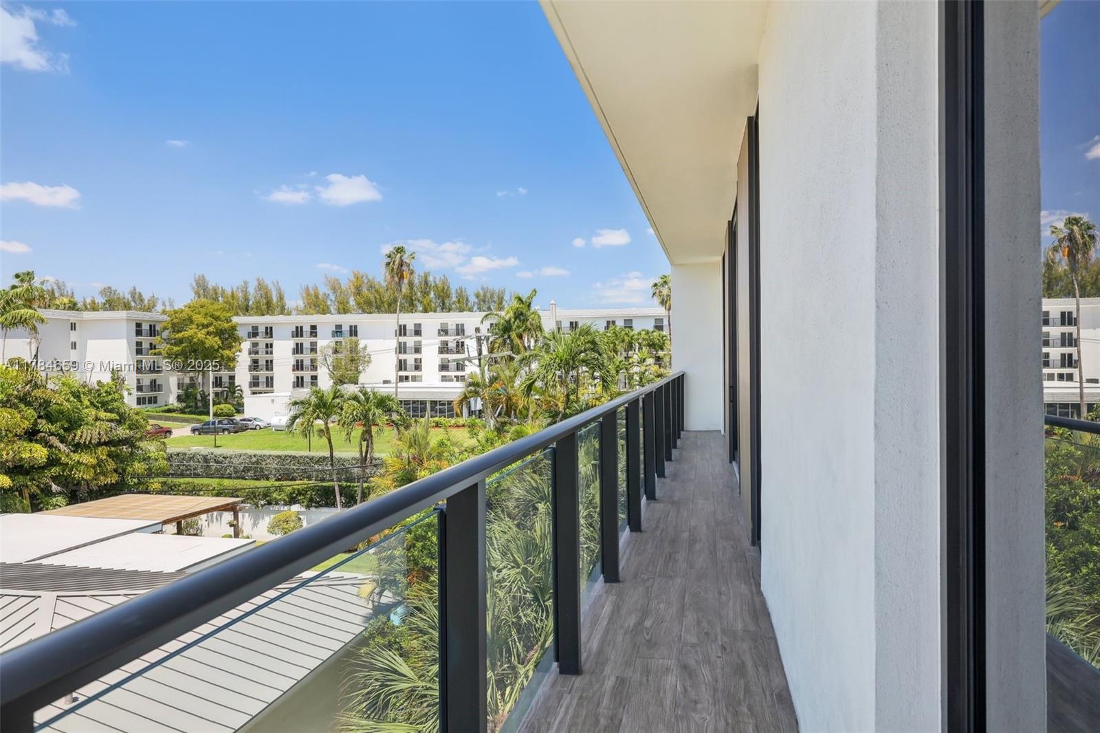 BRICKELLS FLAGLER - Residential