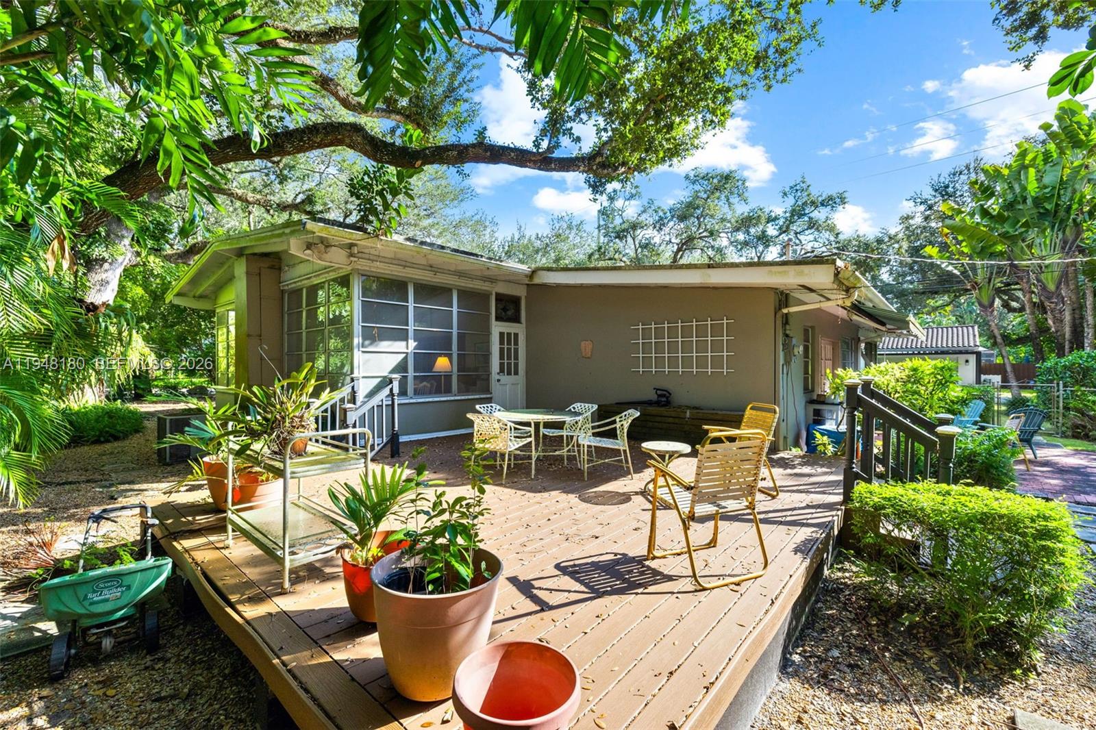 HIGH PINES REV PLAT OF 2N - Residential