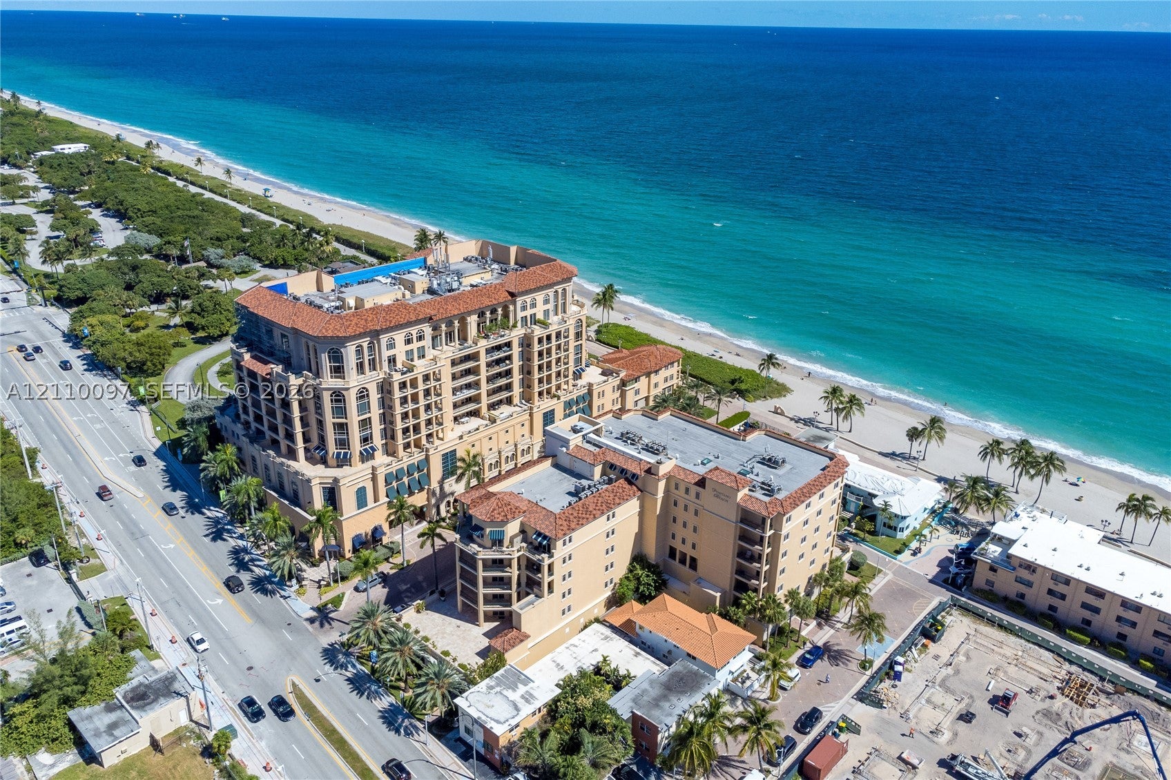 3415 N Ocean Dr 401