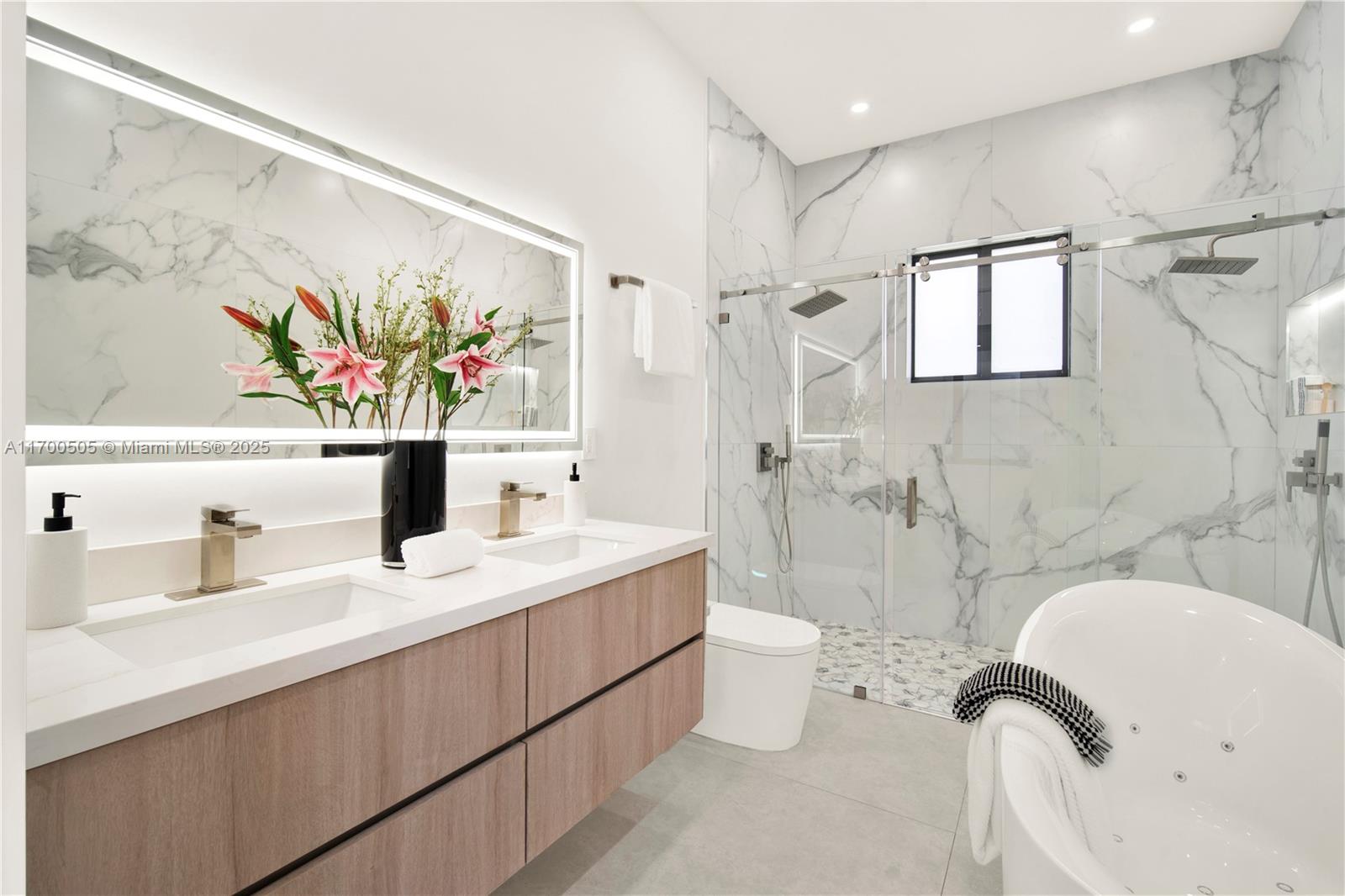 HEAVENLY ESTATES - Residential