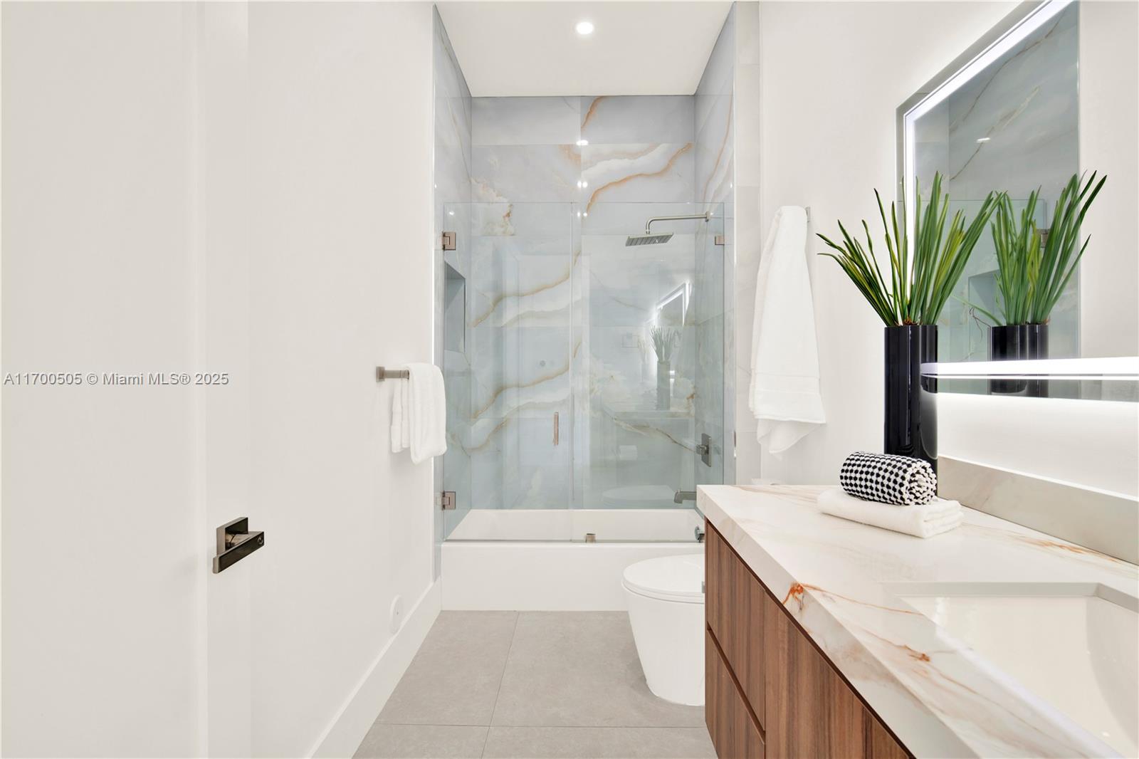 HEAVENLY ESTATES - Residential