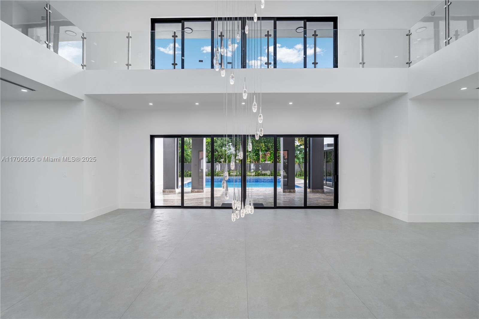HEAVENLY ESTATES - Residential