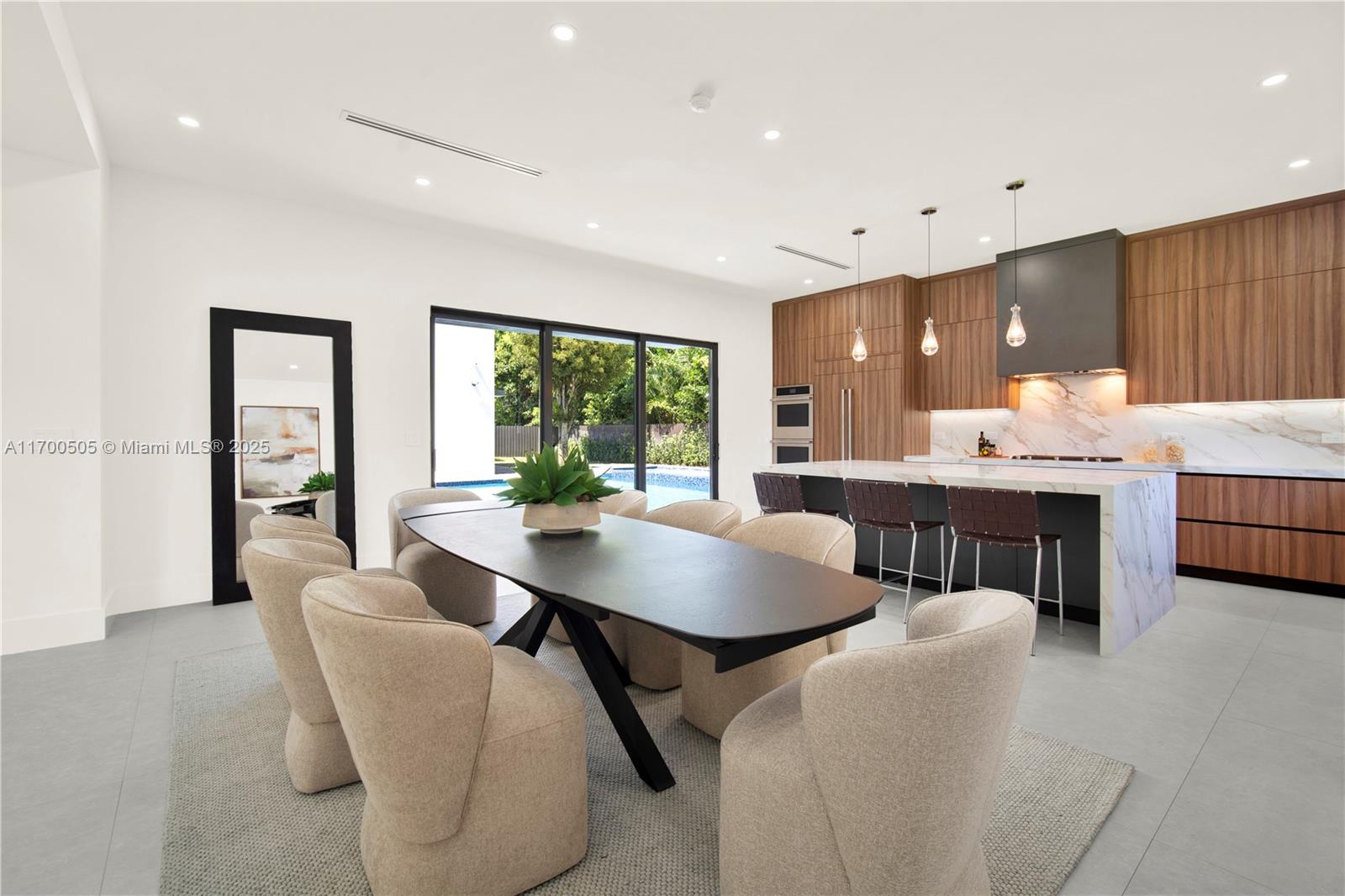 HEAVENLY ESTATES - Residential