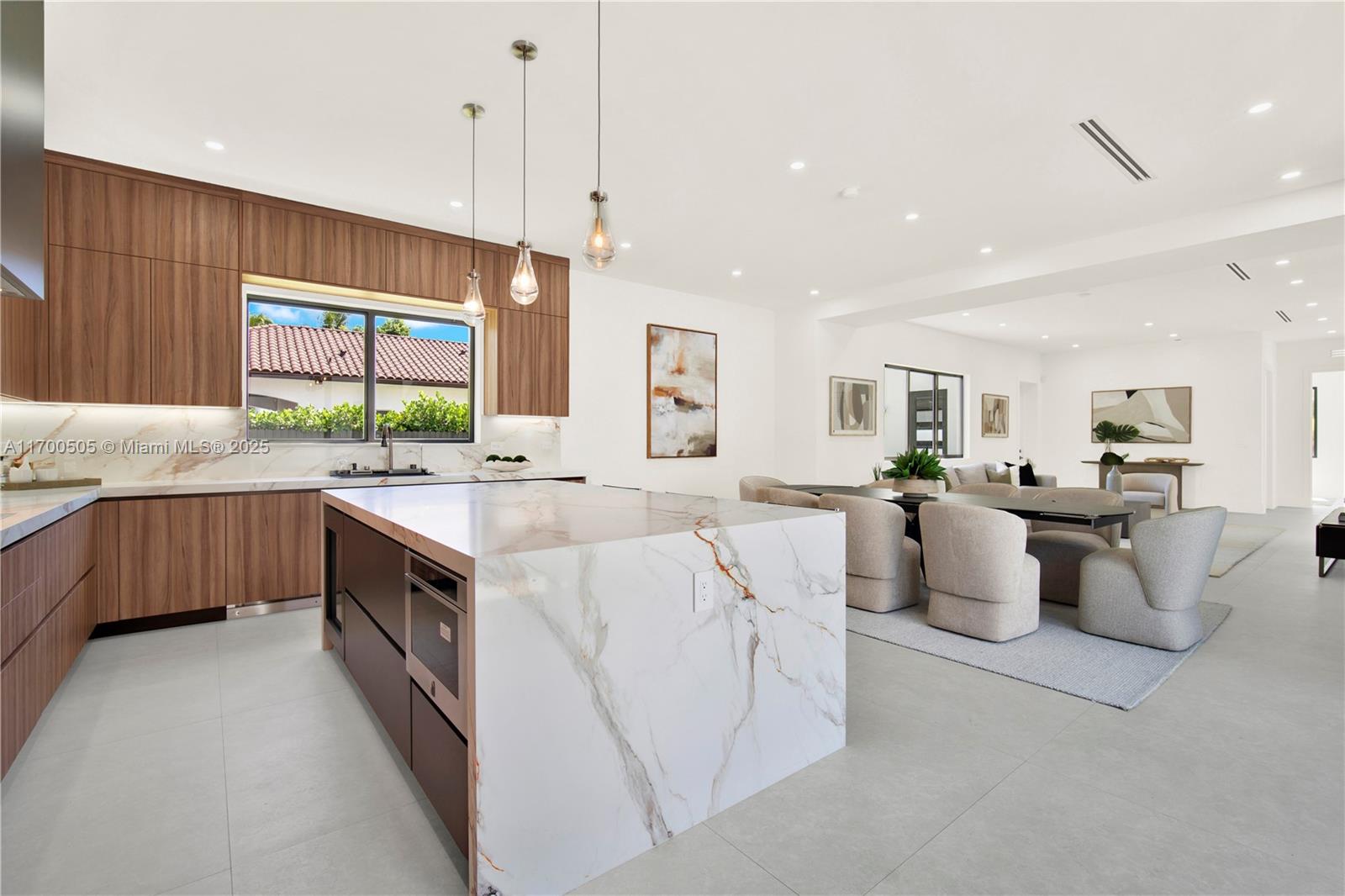 HEAVENLY ESTATES - Residential