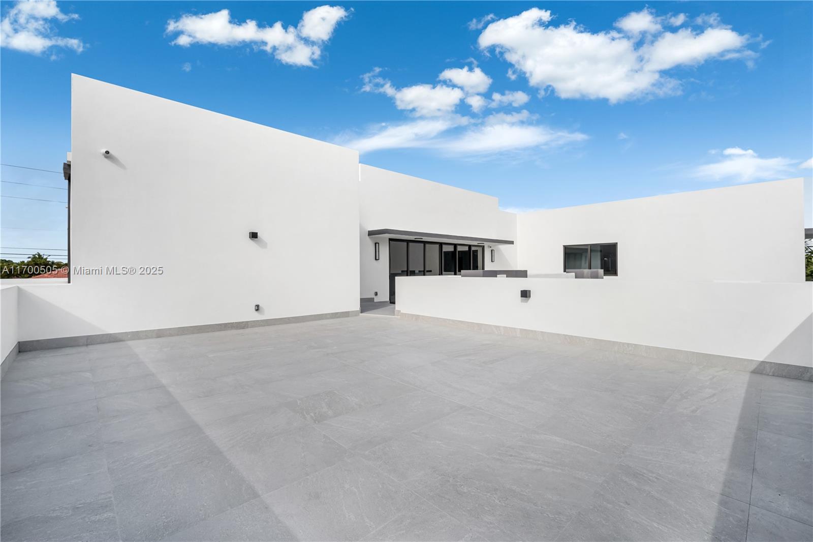 HEAVENLY ESTATES - Residential