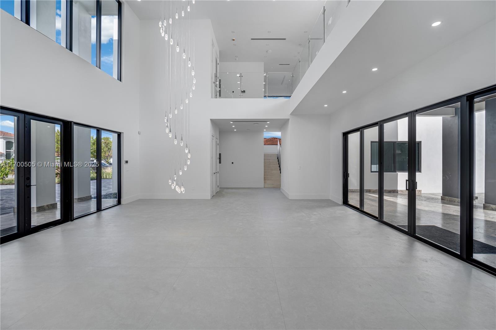 HEAVENLY ESTATES - Residential