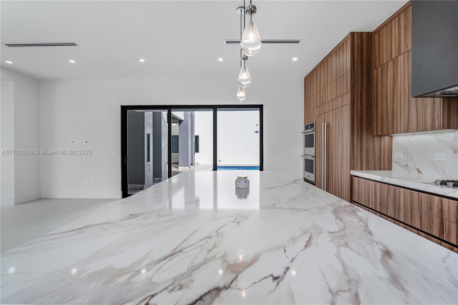 HEAVENLY ESTATES - Residential