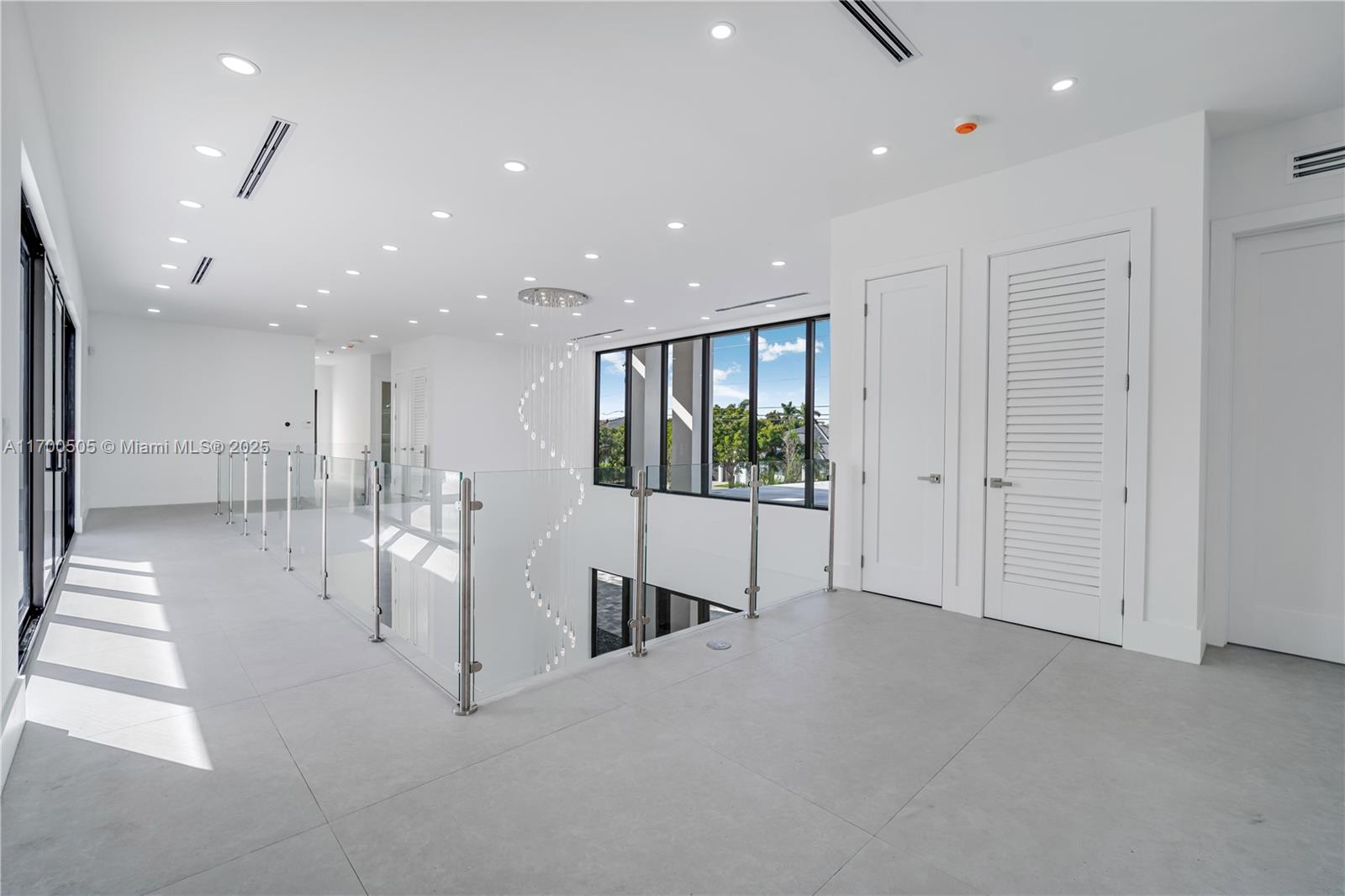 HEAVENLY ESTATES - Residential