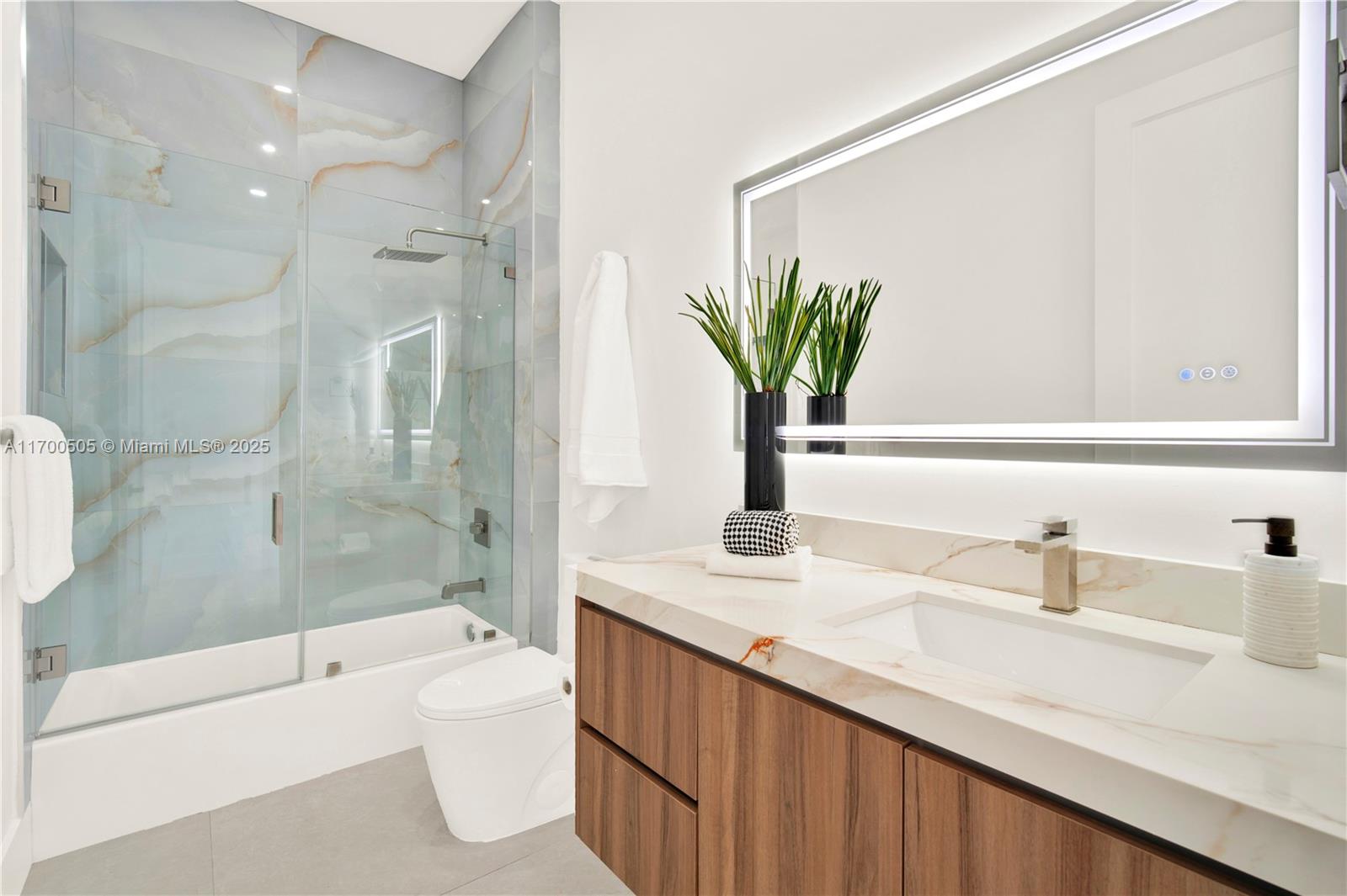 HEAVENLY ESTATES - Residential