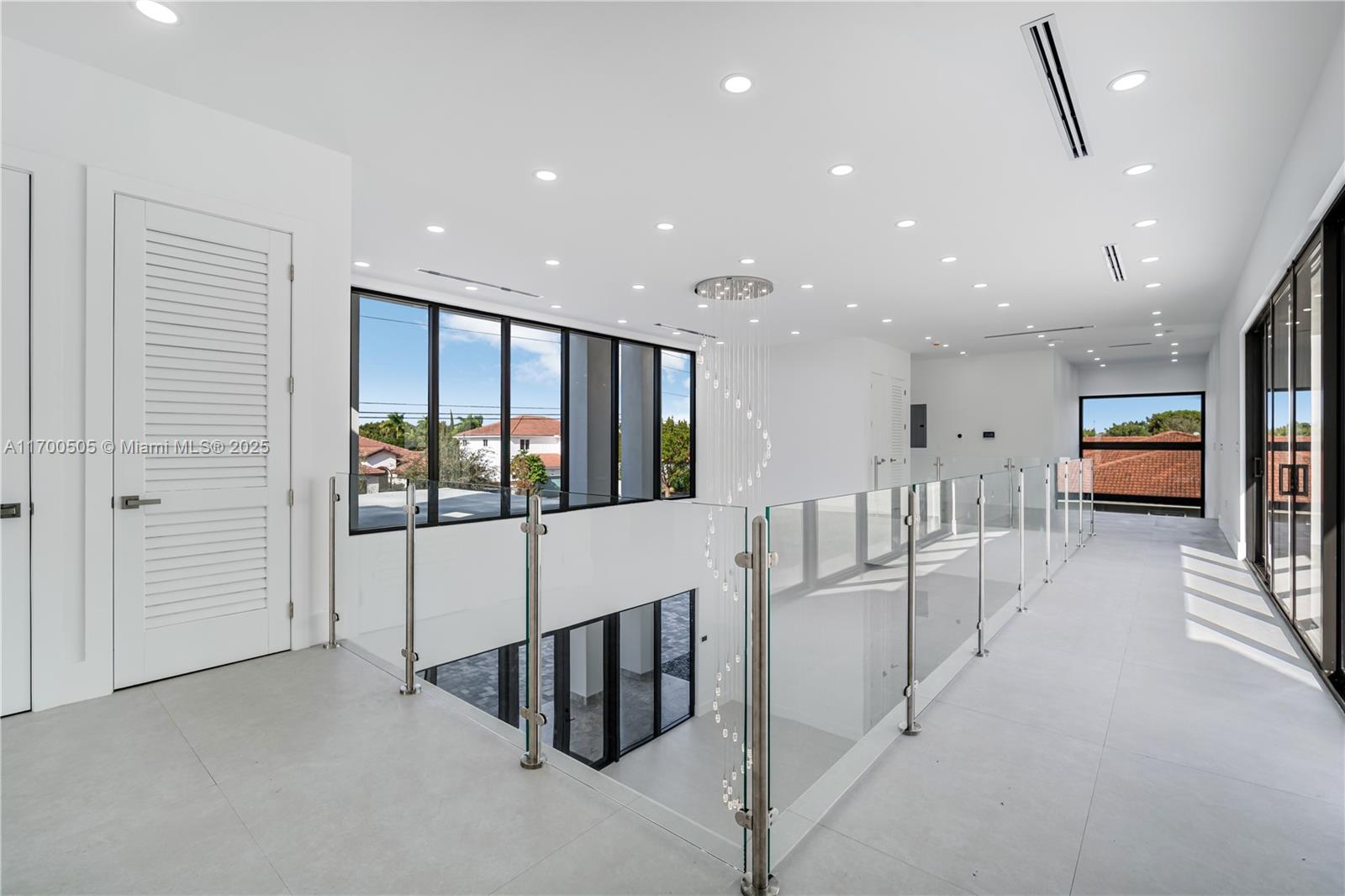 HEAVENLY ESTATES - Residential