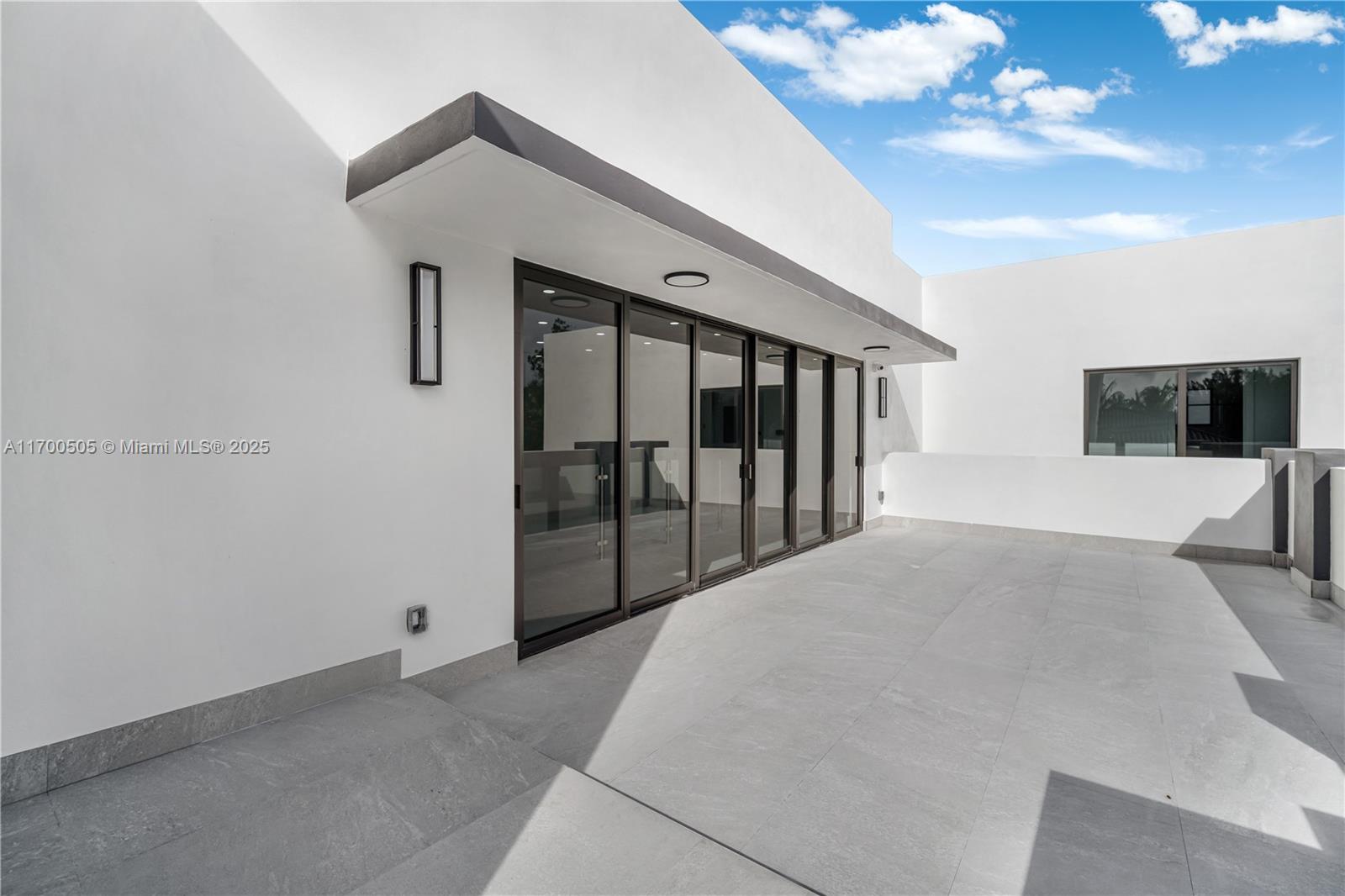 HEAVENLY ESTATES - Residential