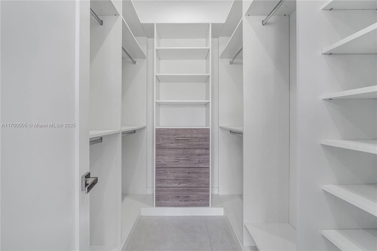 HEAVENLY ESTATES - Residential