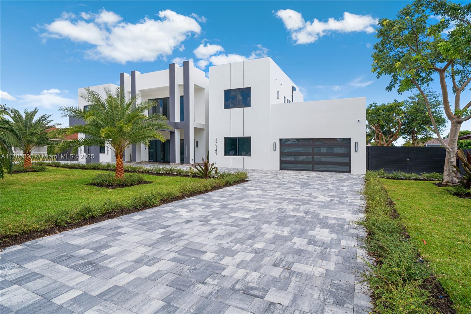 HEAVENLY ESTATES - Residential