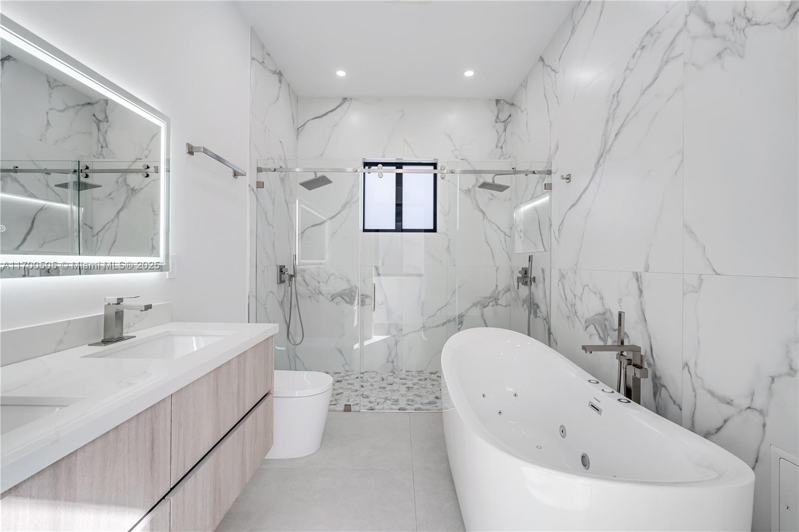 HEAVENLY ESTATES - Residential