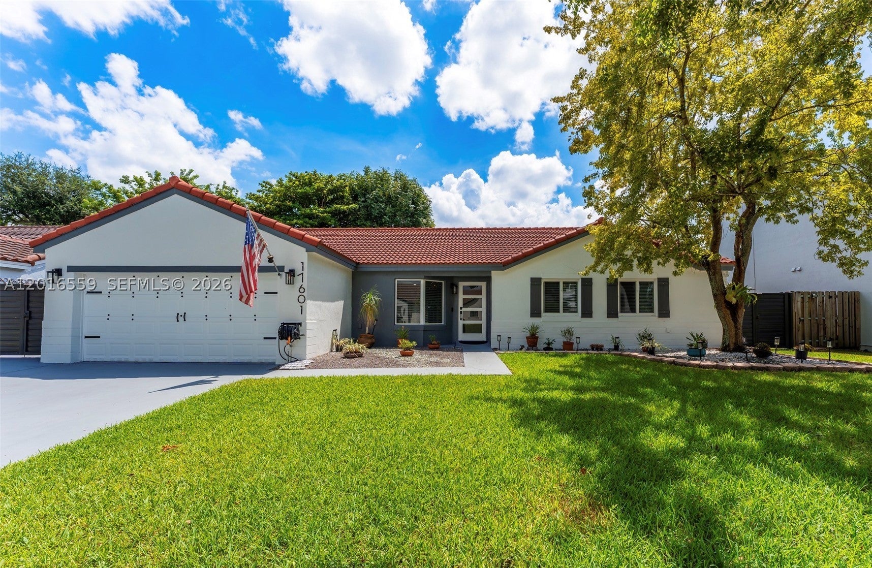 17601 SW 138th Ct, Miami FL 33177