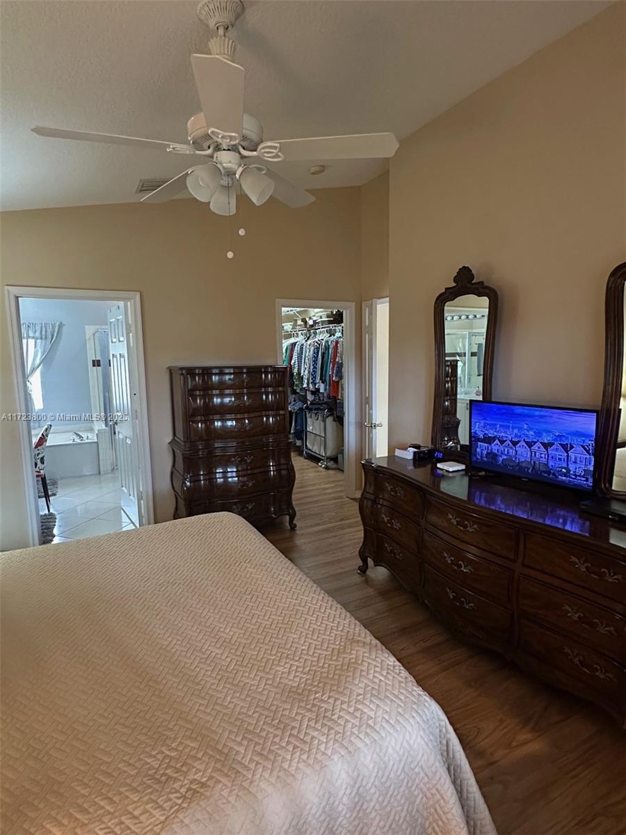 CASCADE LAKES - Residential