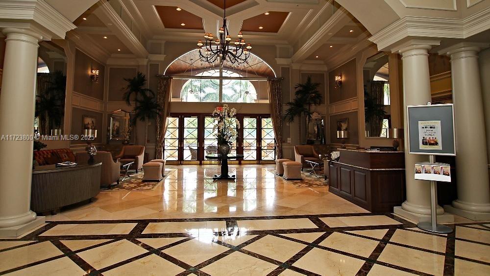 CASCADE LAKES - Residential