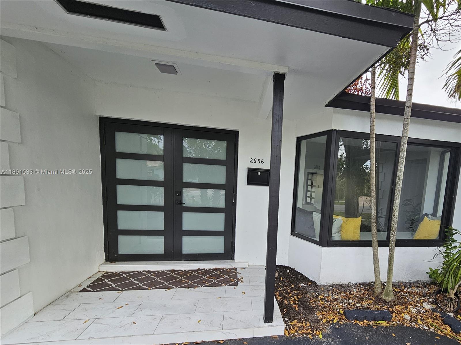 JENADA ISLE - Residential Lease