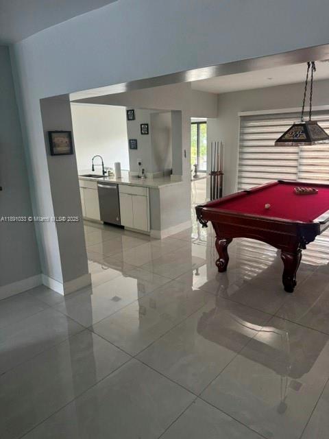 JENADA ISLE - Residential Lease