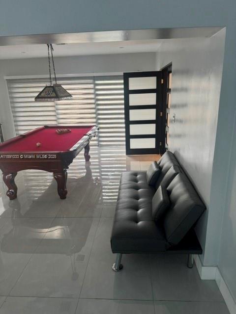 JENADA ISLE - Residential Lease