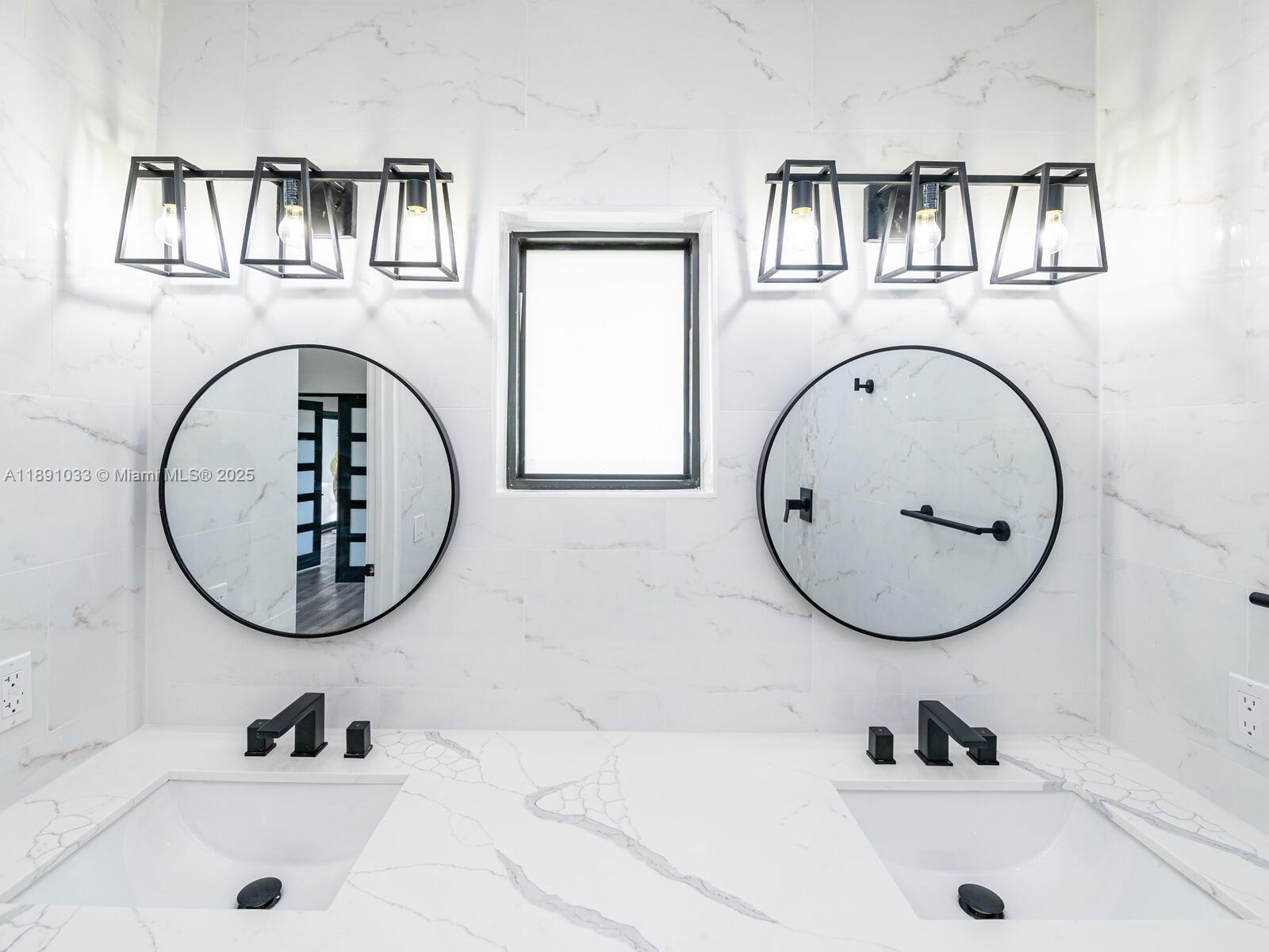 JENADA ISLE - Residential Lease