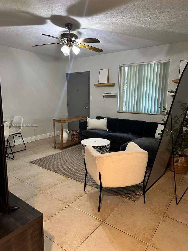 CITY OF MIAMI SOUTH - Residential Lease