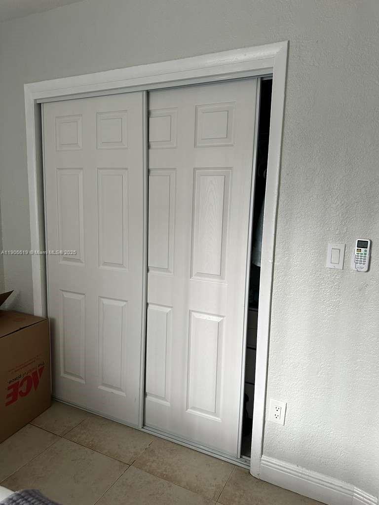 CITY OF MIAMI SOUTH - Residential Lease