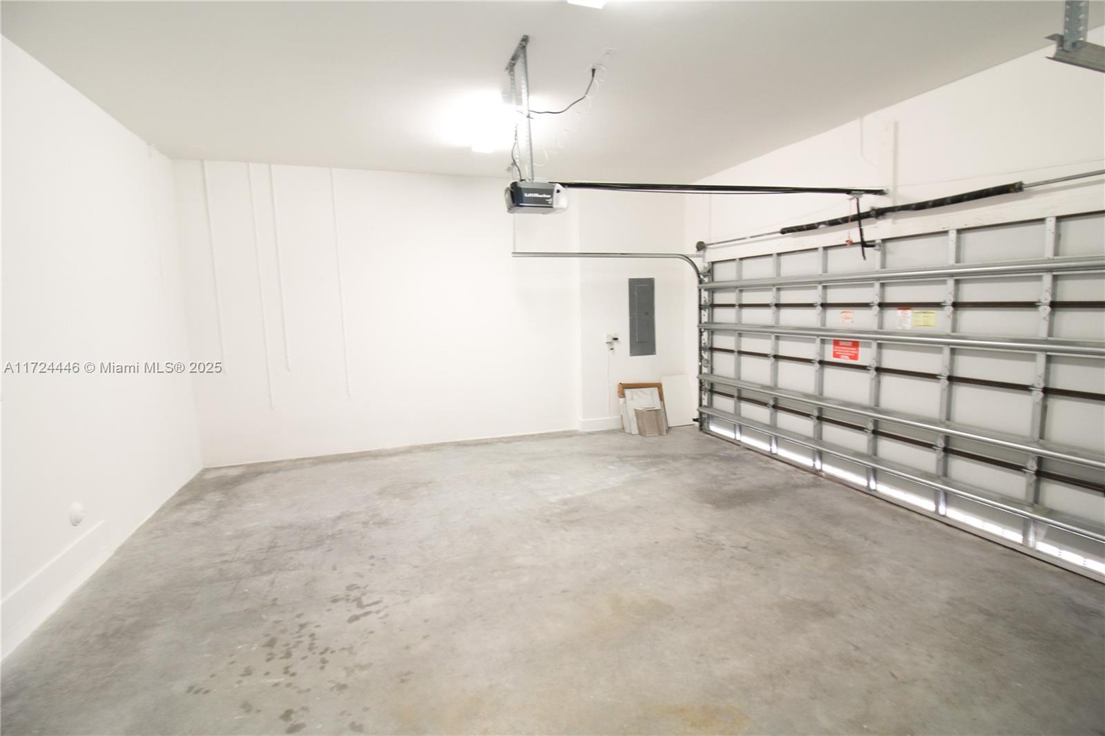 CANARIAS EAST - Residential