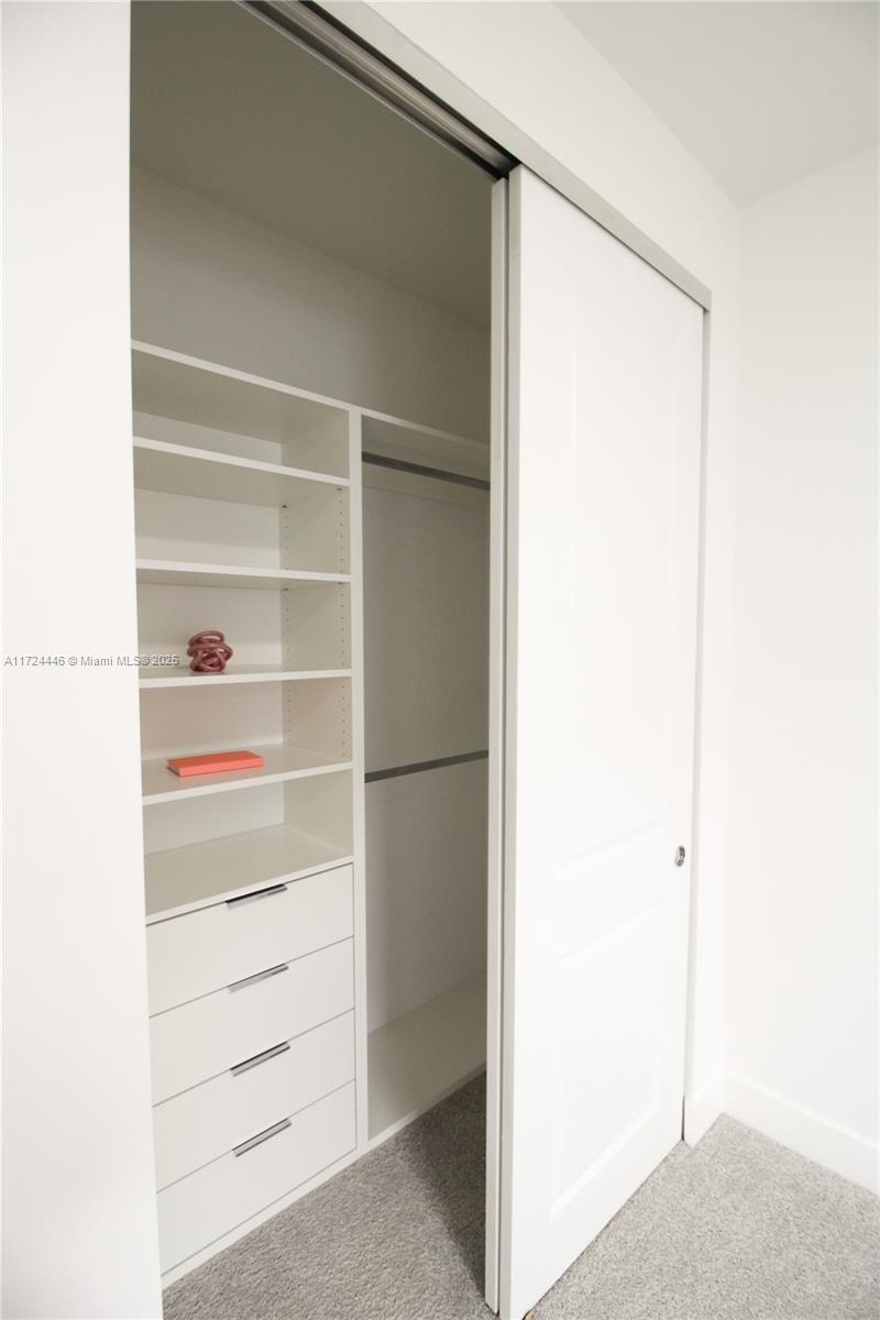 CANARIAS EAST - Residential