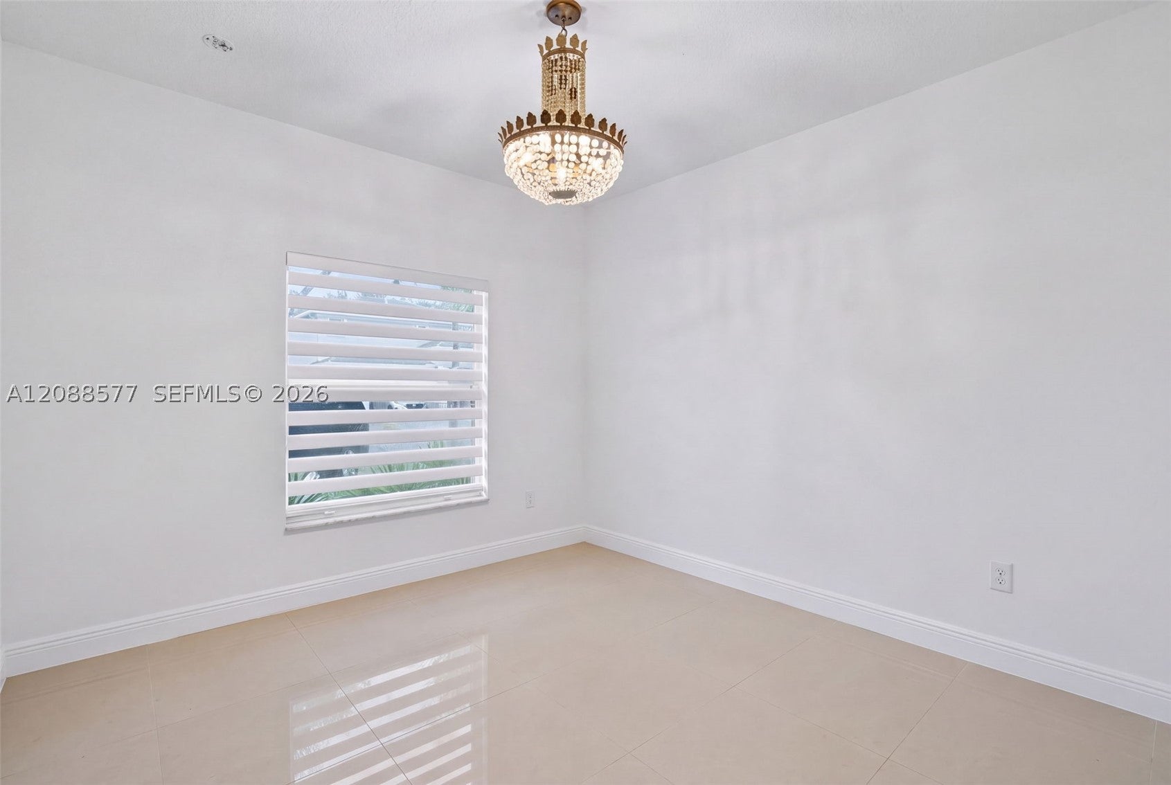 241 NE 33rd Ter, Homestead, FL, 33033/$750,000 4 241 NE 33rd Ter