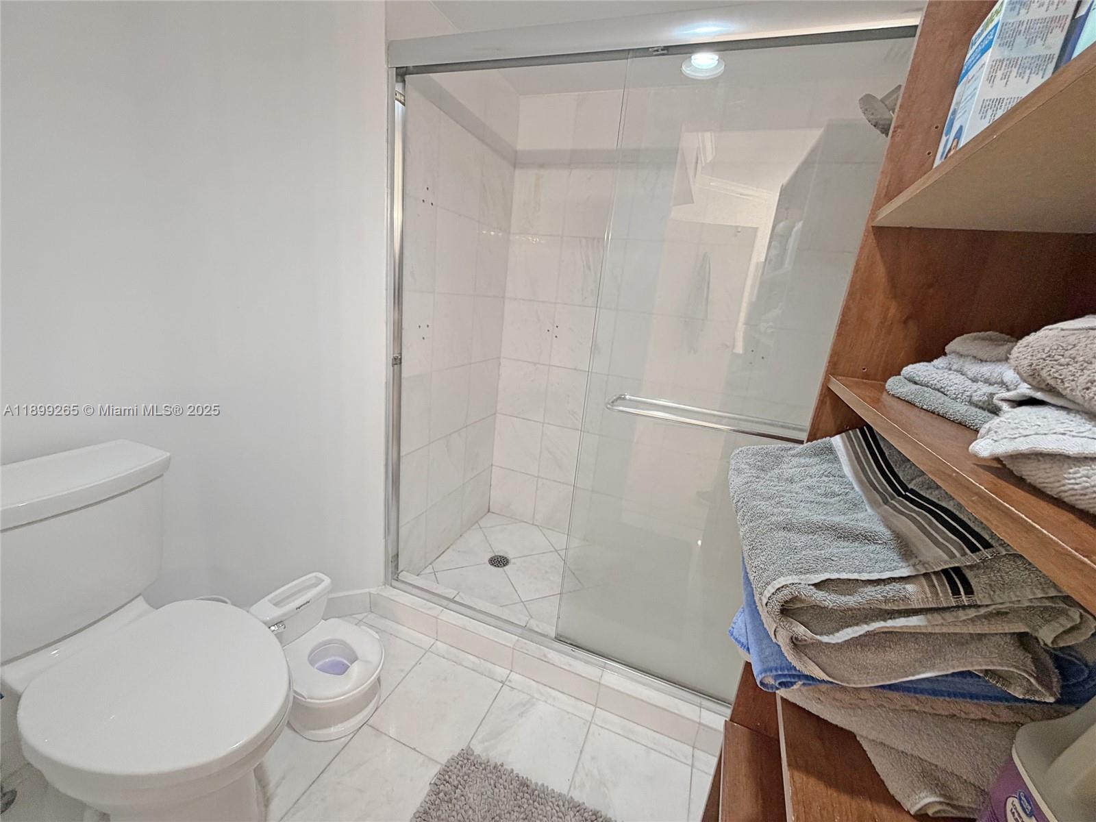 MYSTIC POINTE TOWER 600 C - Residential Lease