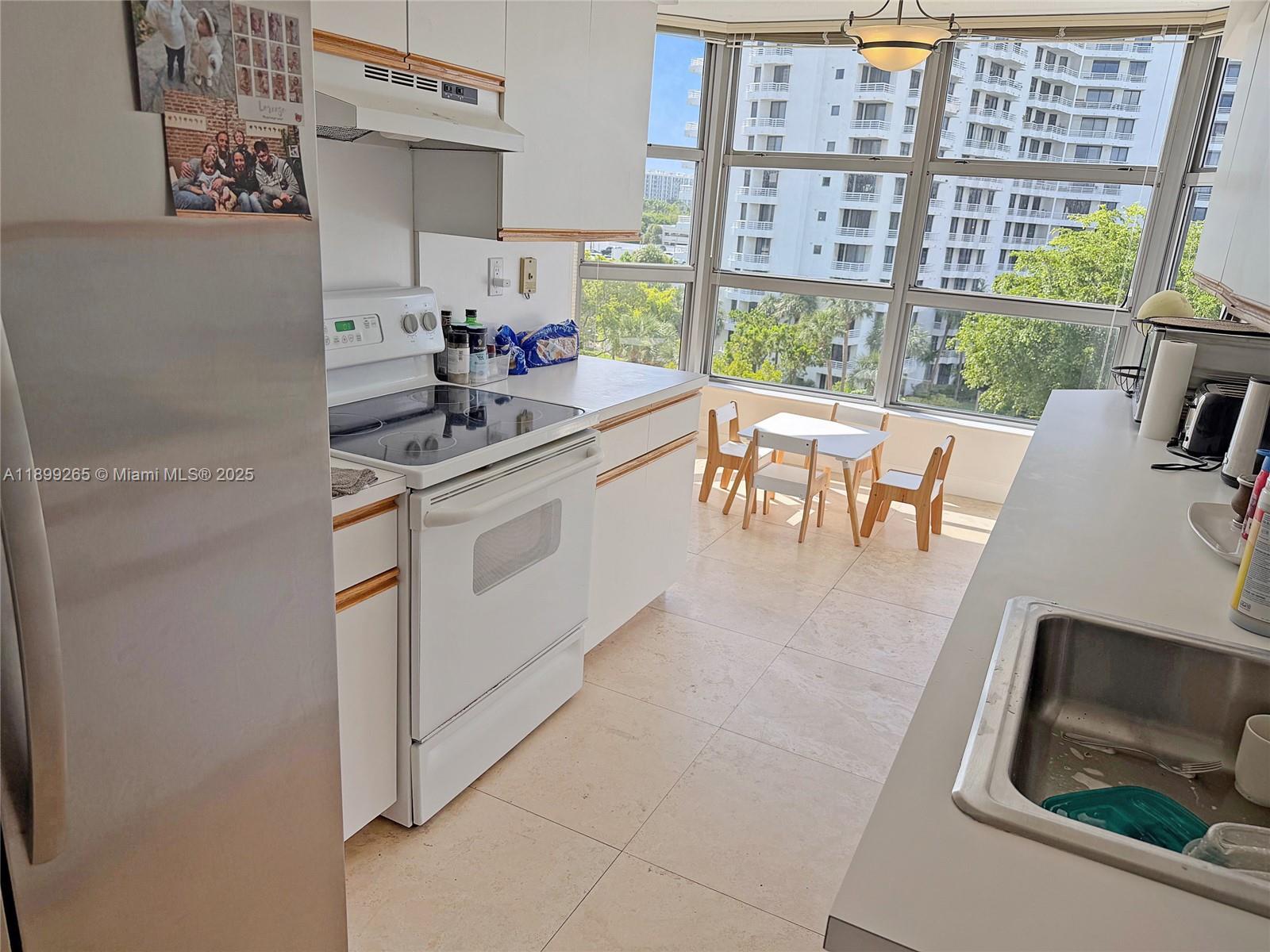 MYSTIC POINTE TOWER 600 C - Residential Lease