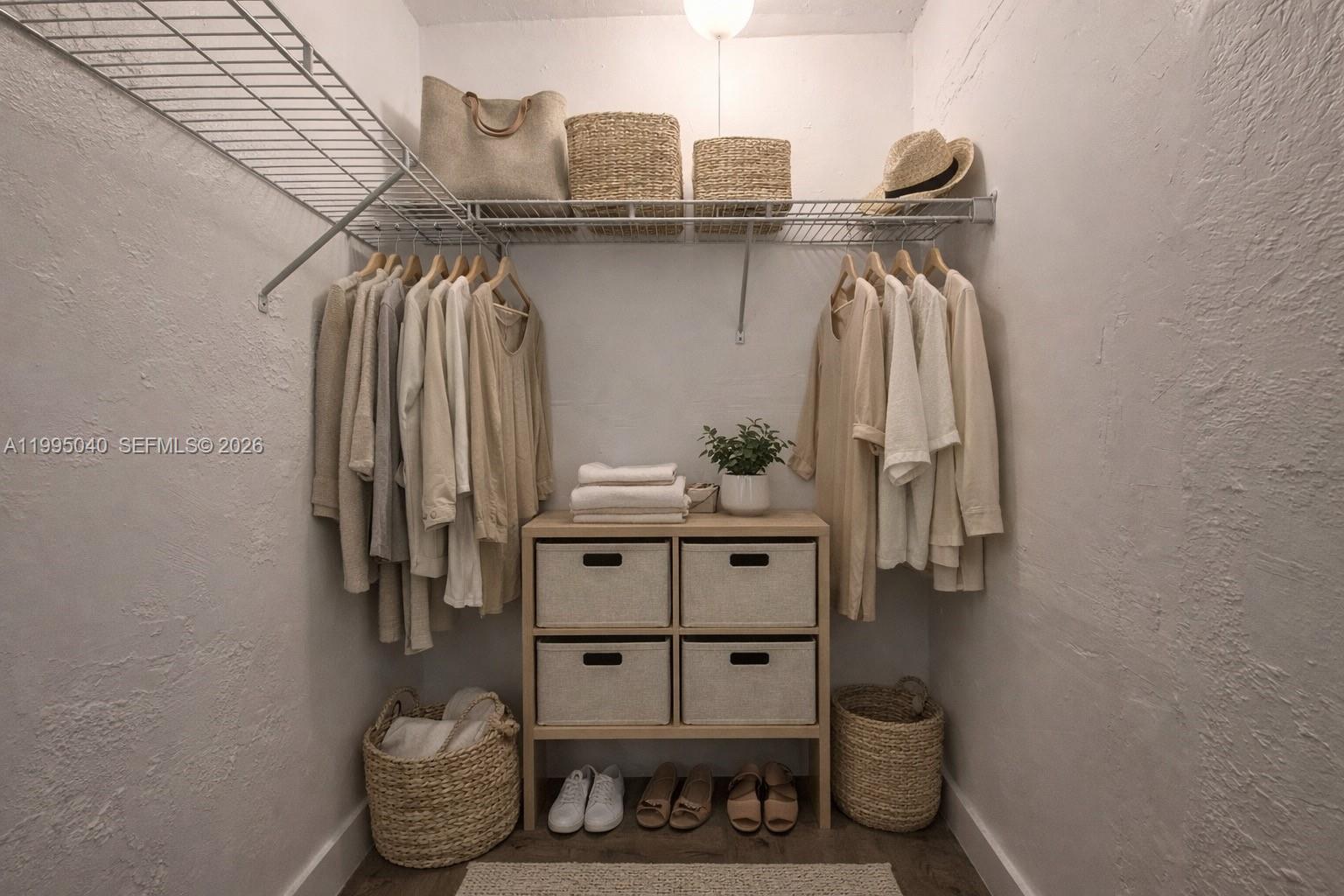 CITY OF MIAMI SOUTH - Residential Lease