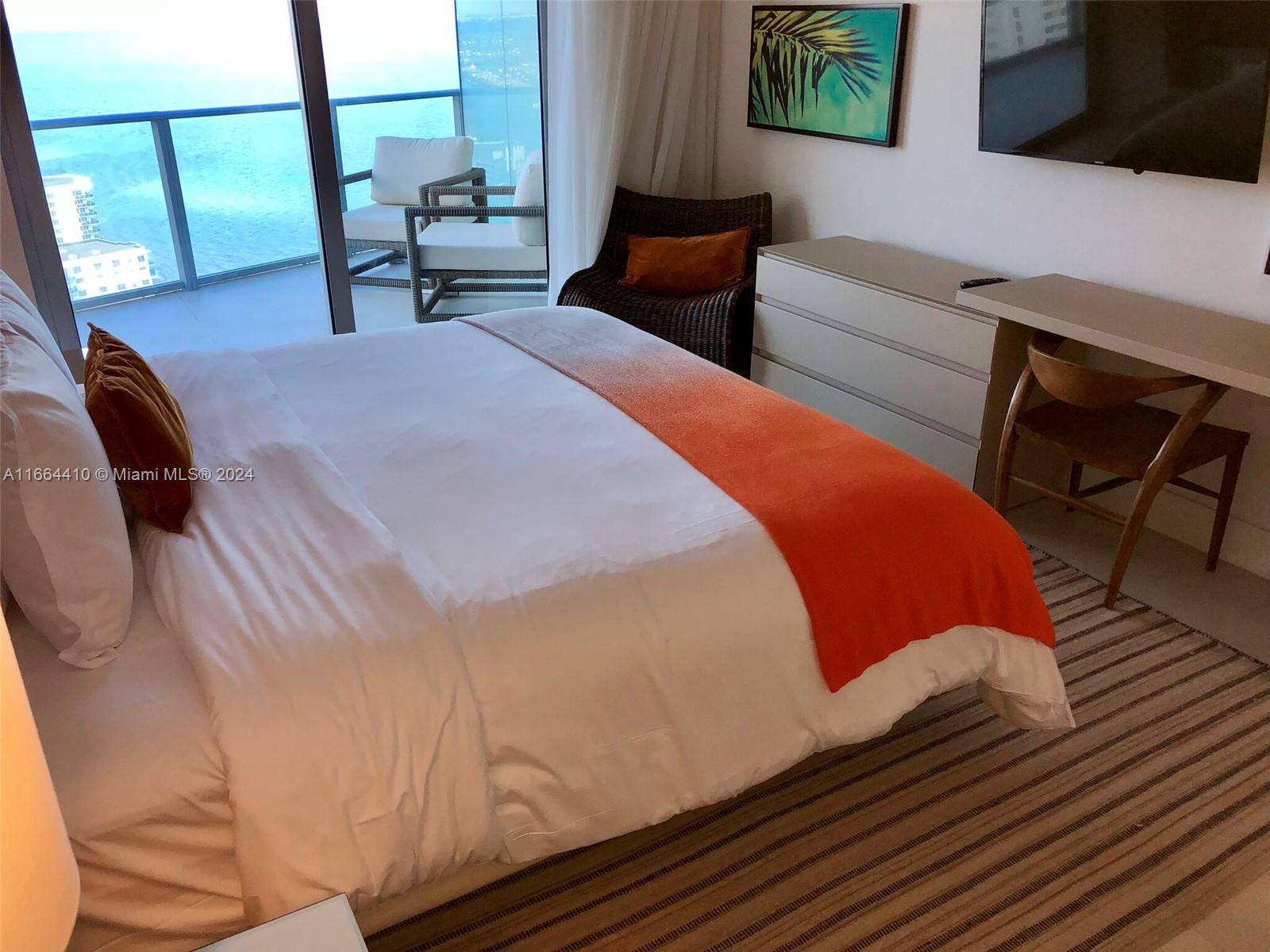 Hyde Resort and Residences - Residential
