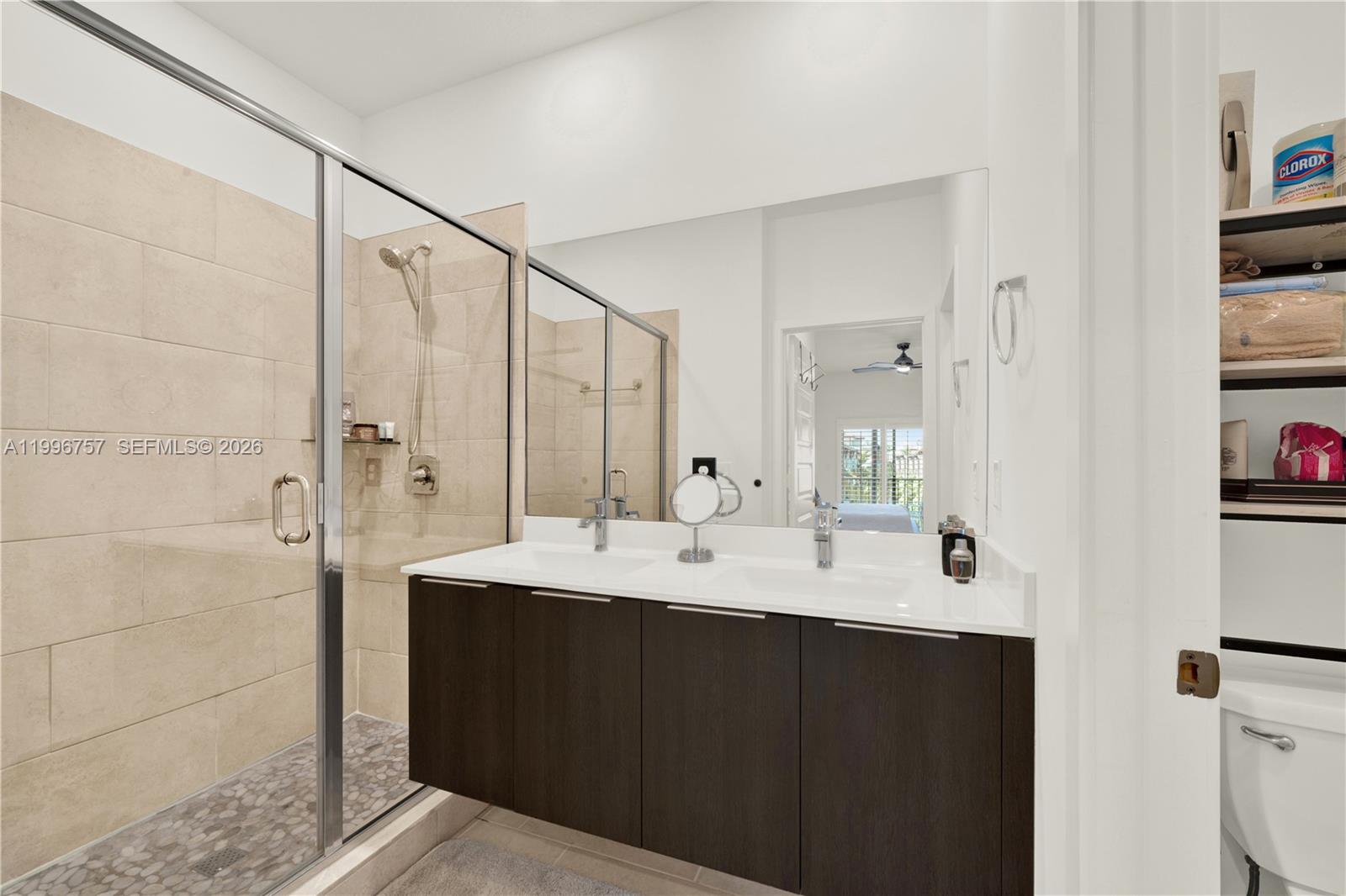 DOWNTOWN DORAL SOUTH PHAS - Residential